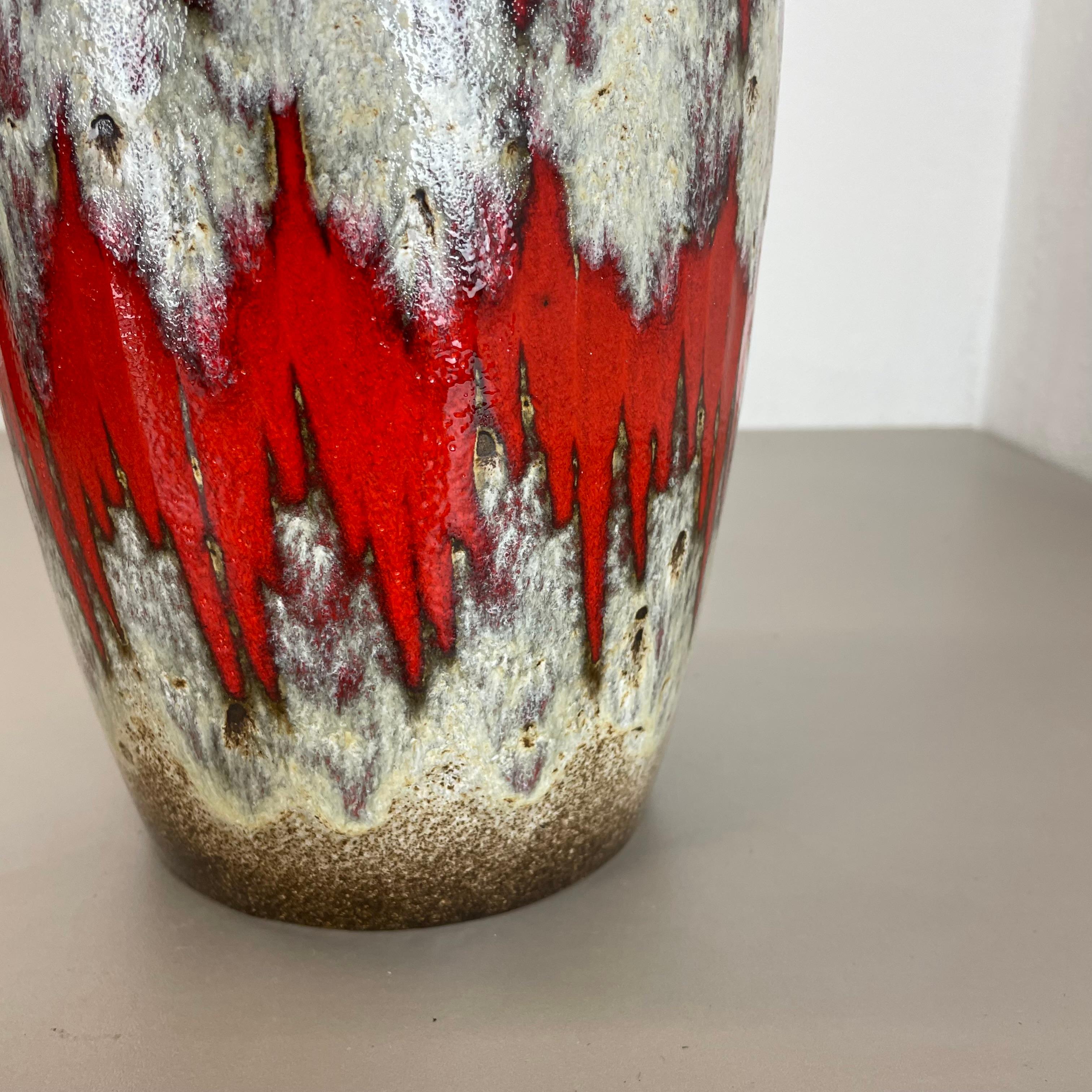 Grand vase de 38 cm en poterie Zig Zag Lora Fat Lava par Scheurich, Allemagne, années 1970 en vente 1