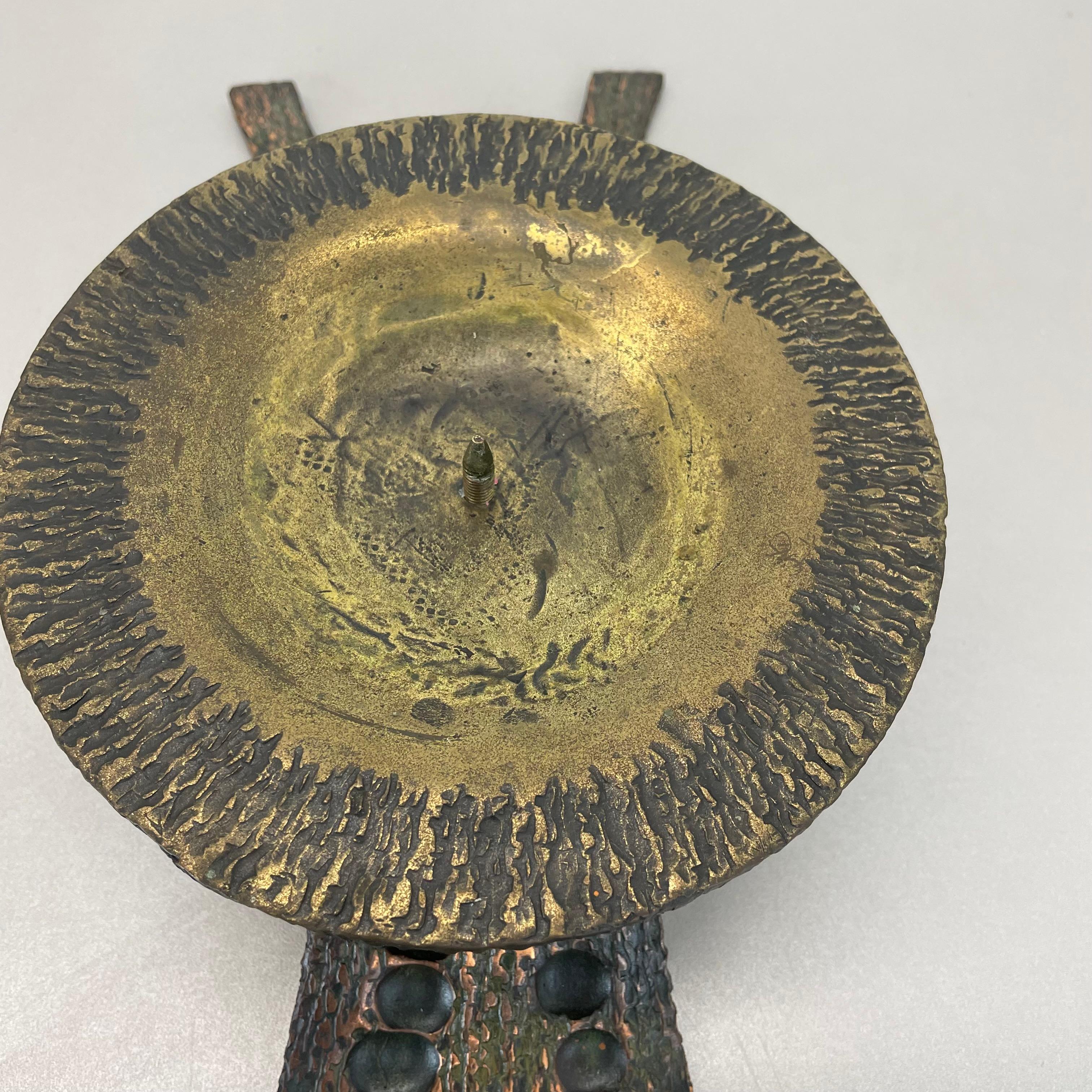 large 39cm Sculptural Brutalist Brass and copper Candleholder, France, 1960s For Sale 8