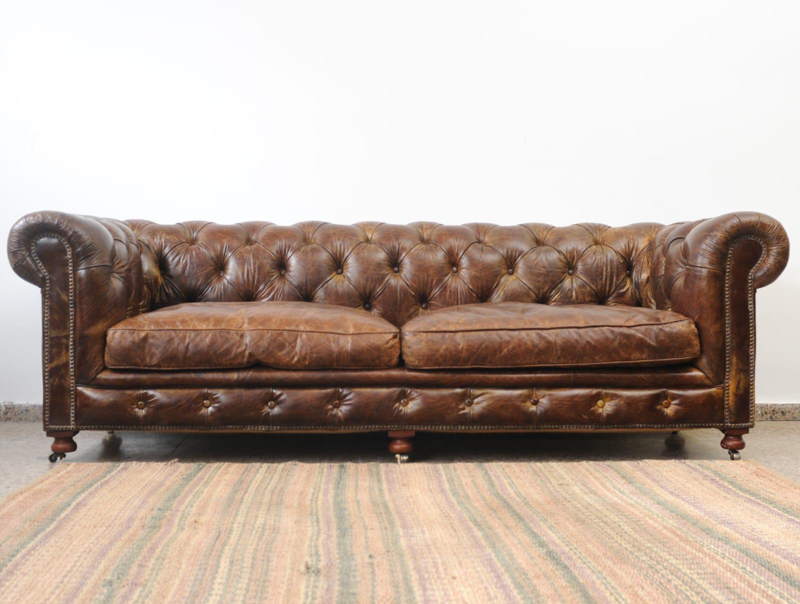 Large 4-seater Aged Leather Chester Sofa For Sale 2