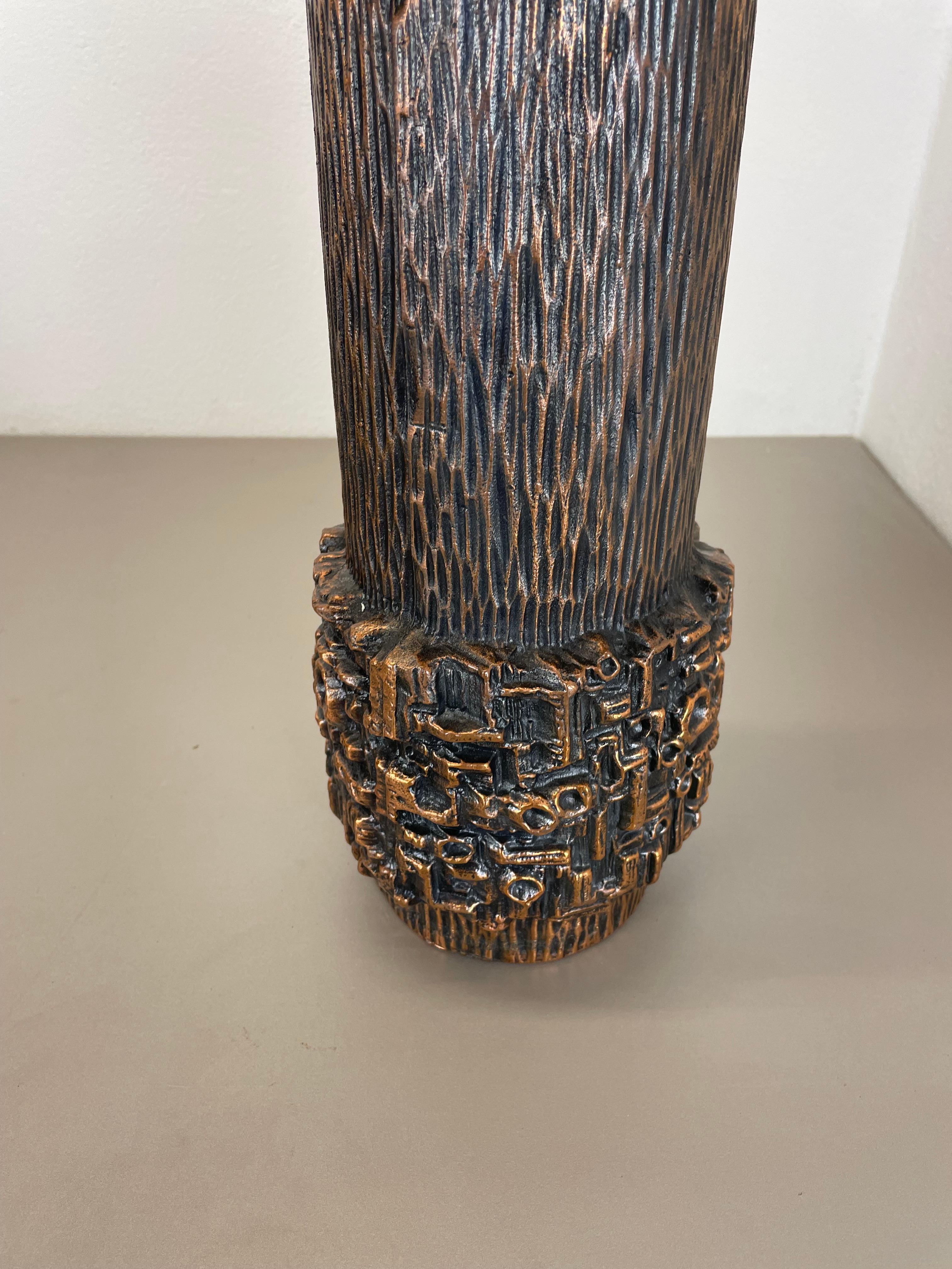 Metal Large 40cm 6.7kg Modernist Sculptural Brutalist metal Vase, Germany, 1970s For Sale
