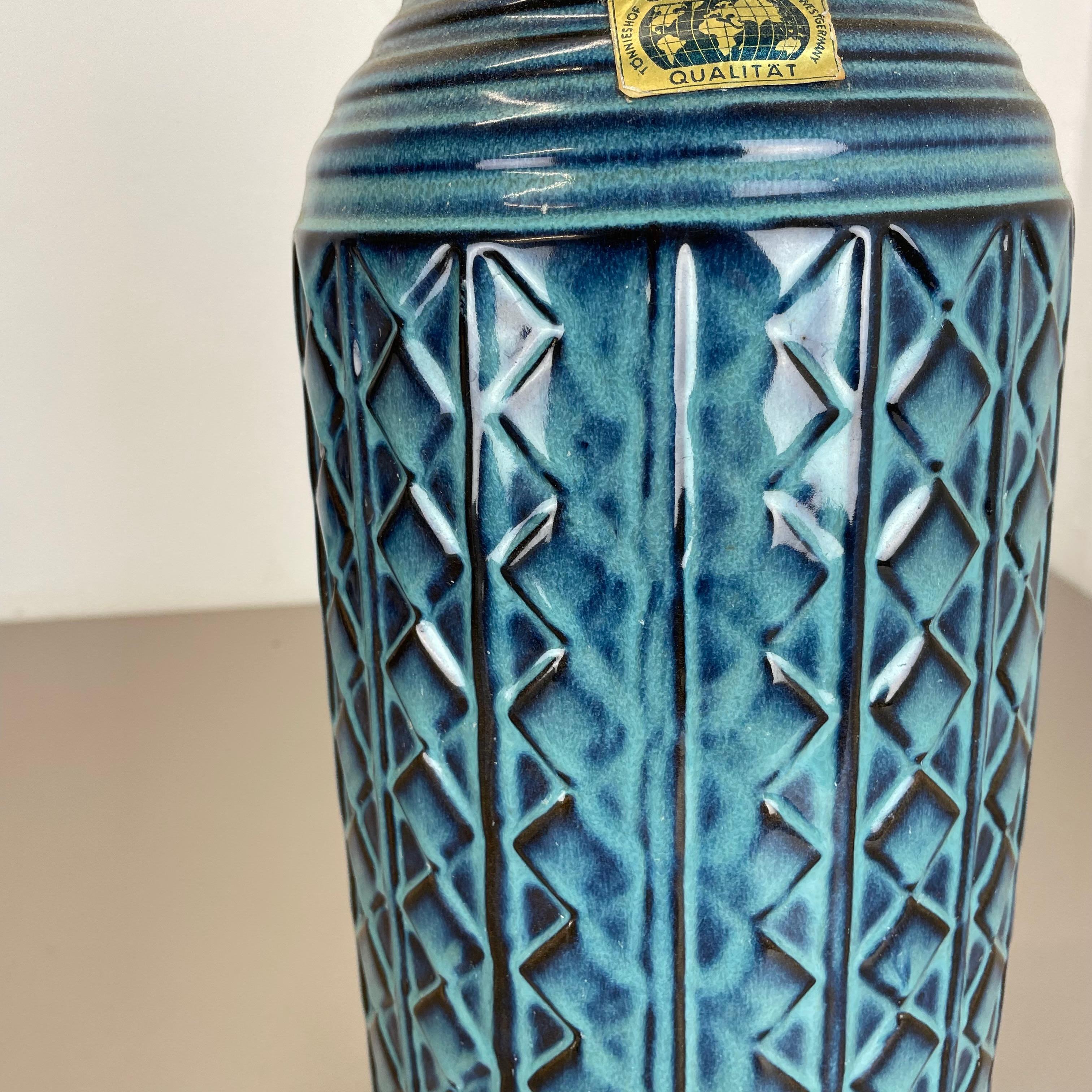 Large 40cm Ceramic Brutalist Vase Fat Lava Carstens Tönnieshof, Germany, 1970s For Sale 5