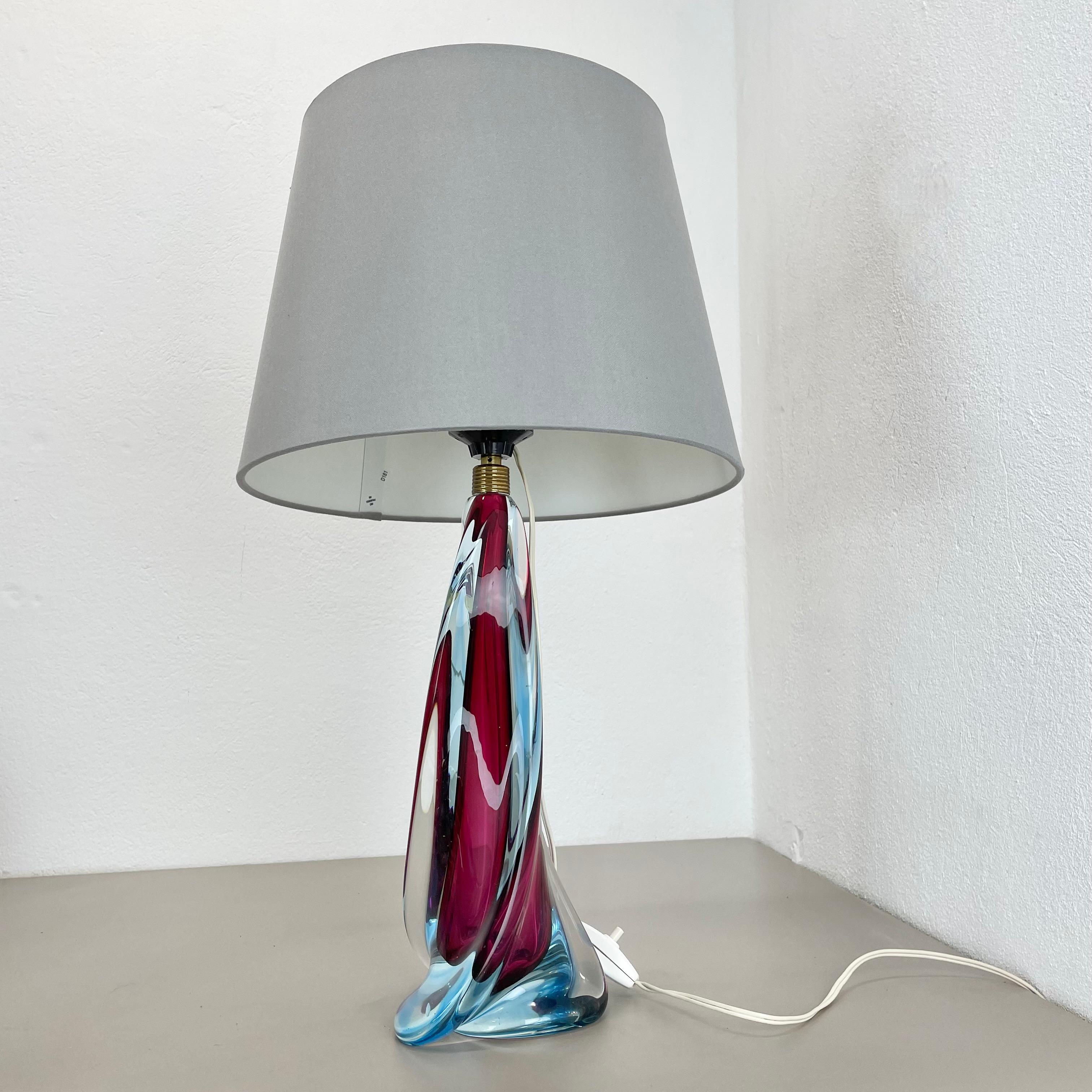 Großes Murano Glass Sommerso 41cm FLAVIO POLI attr. Tischleuchte, Italien, 1960er-Jahre (Italienisch) im Angebot