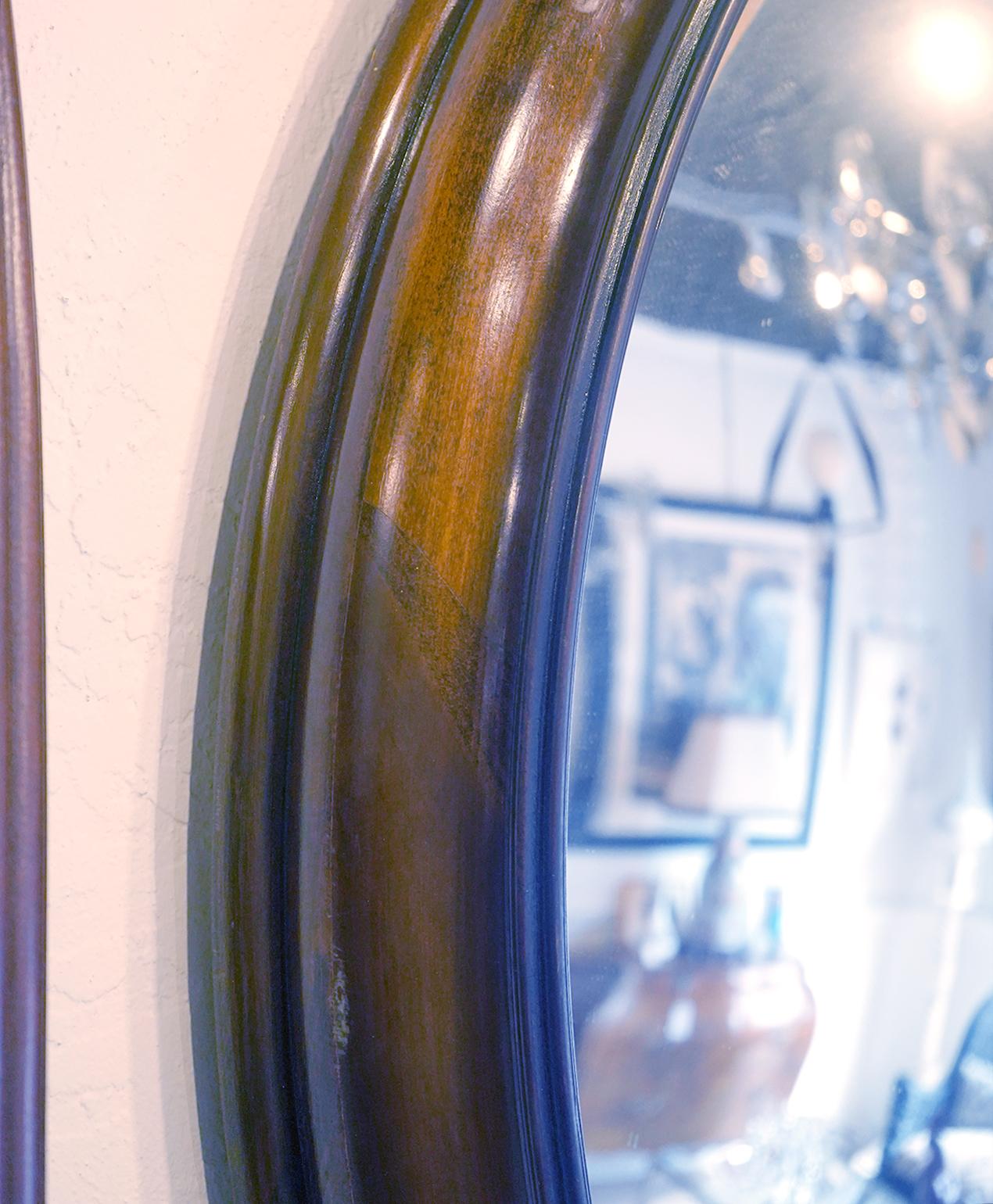 Large 44 Inch Mahogany Convex Wall Mirror 20th Century. For Sale 4
