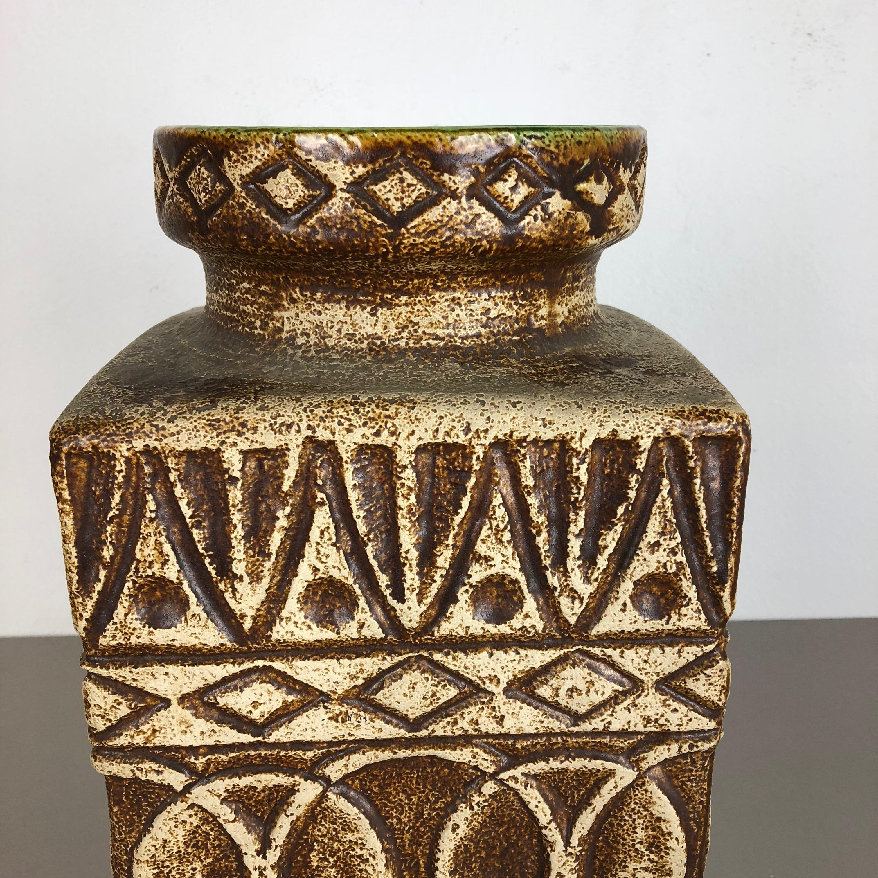 Large Fat Lava Pottery Floor Vase, Bodo Mans Bay Ceramics, Germany, 1970s For Sale 1