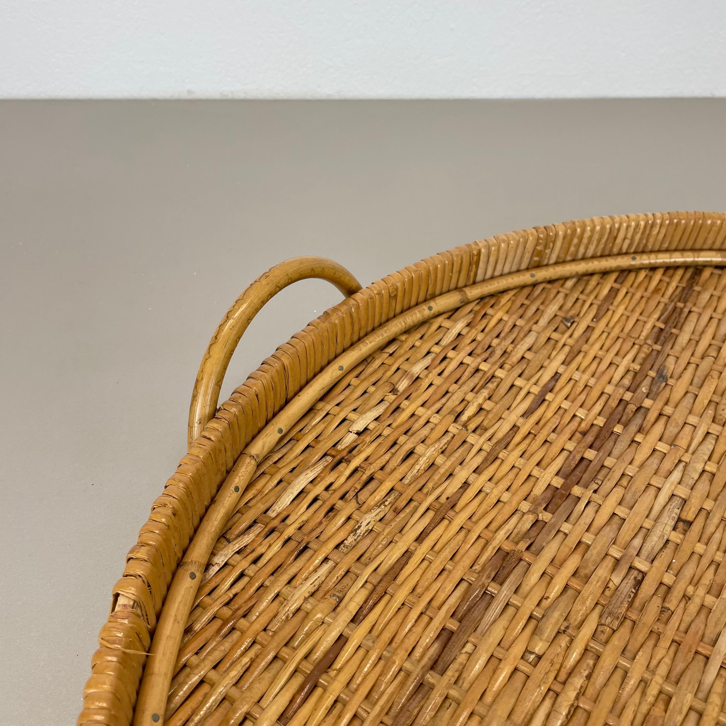 Large 50cm Rattan Rotin tray element in Gabriella Crespi Style, Italy, 1970s For Sale 1
