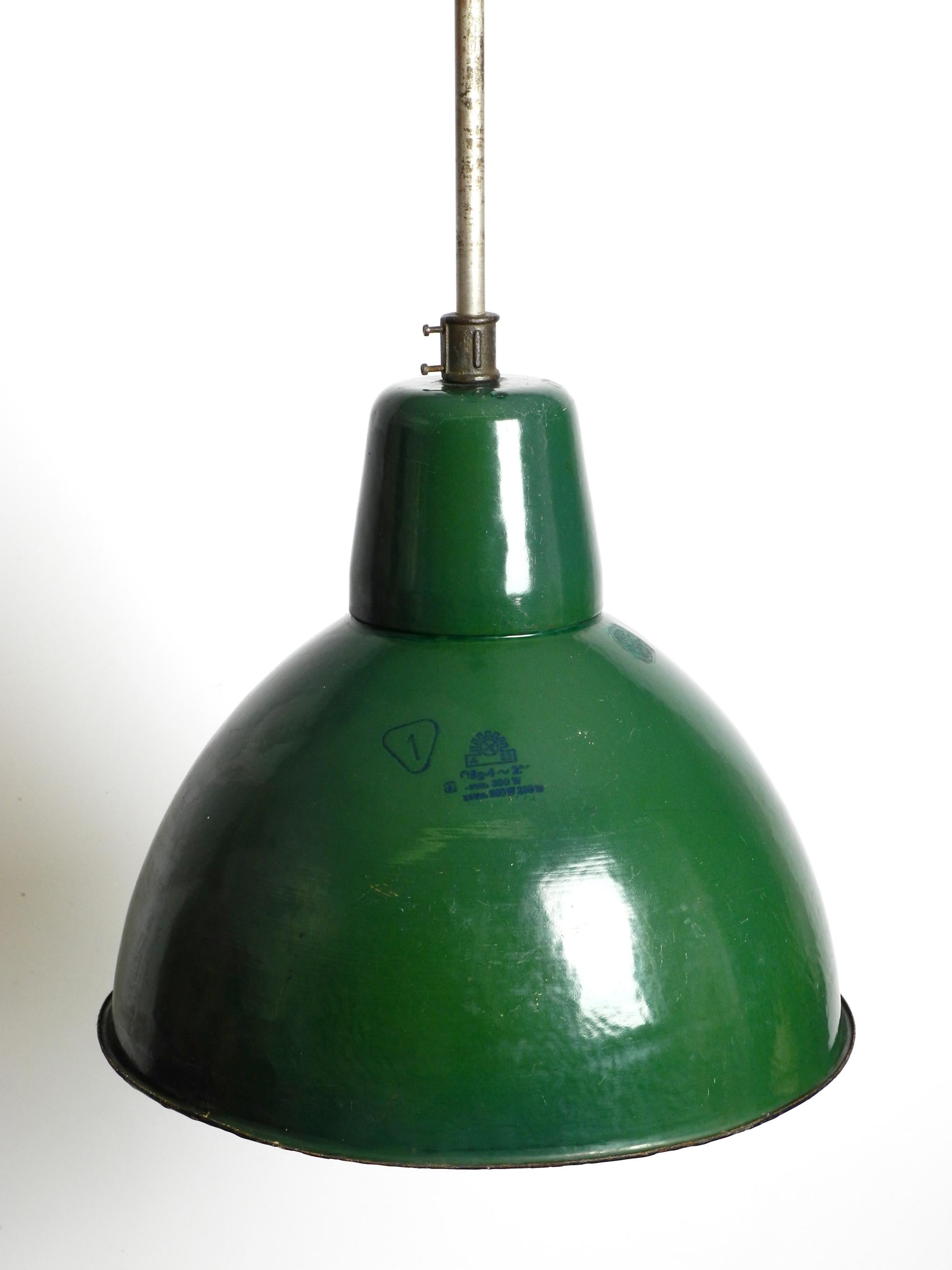 Large 50s Industrial Enameled Factory Lamp from France in the Original Colour For Sale 11