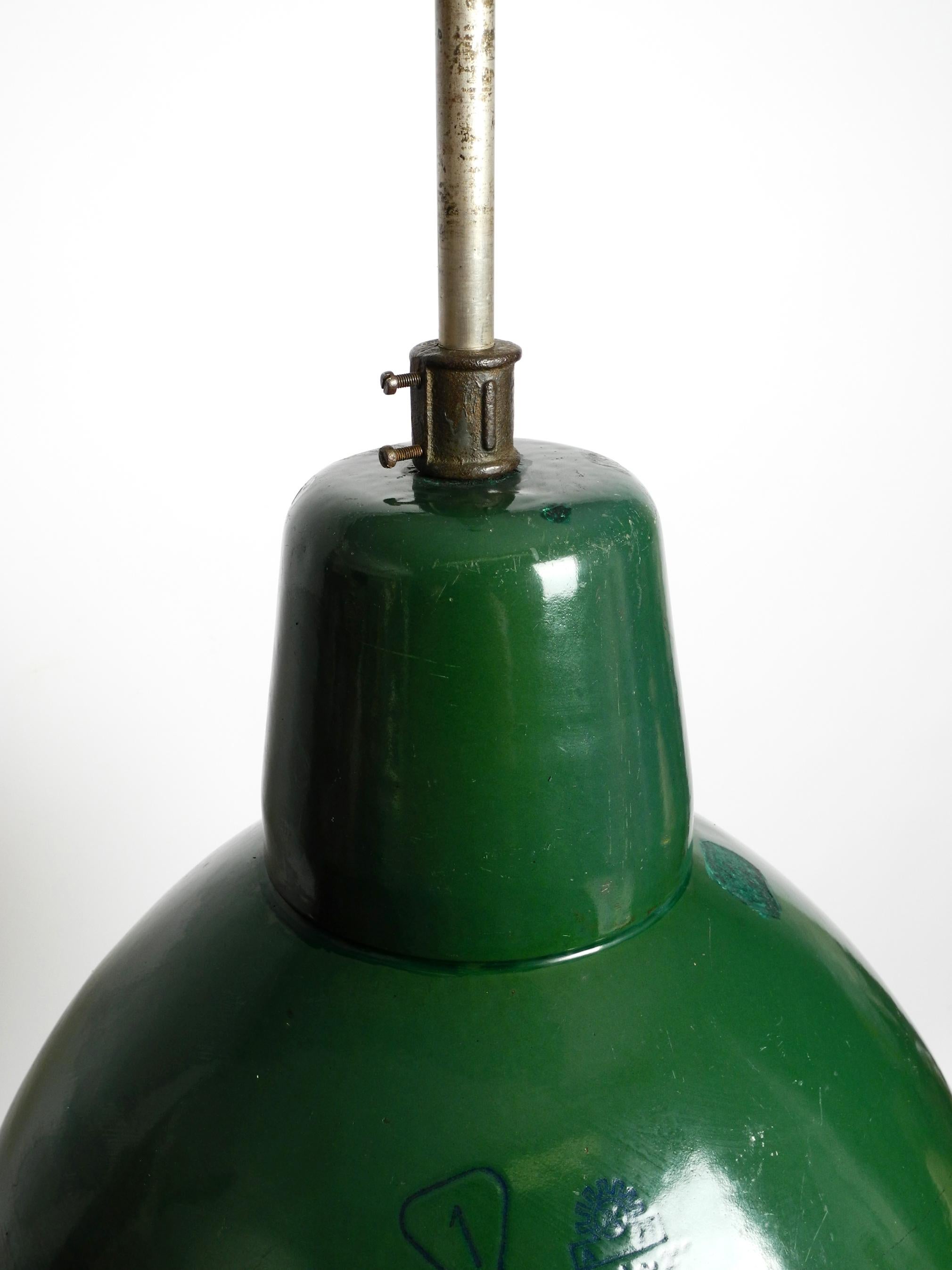 Large 50s Industrial Enameled Factory Lamp from France in the Original Colour For Sale 12