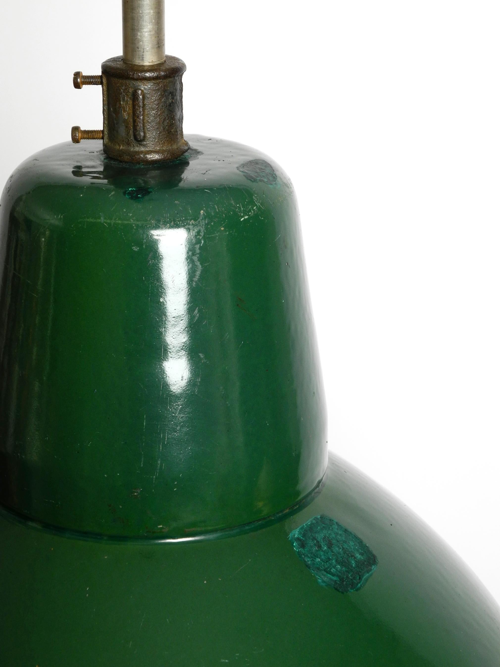 Large 50s Industrial Enameled Factory Lamp from France in the Original Colour For Sale 13