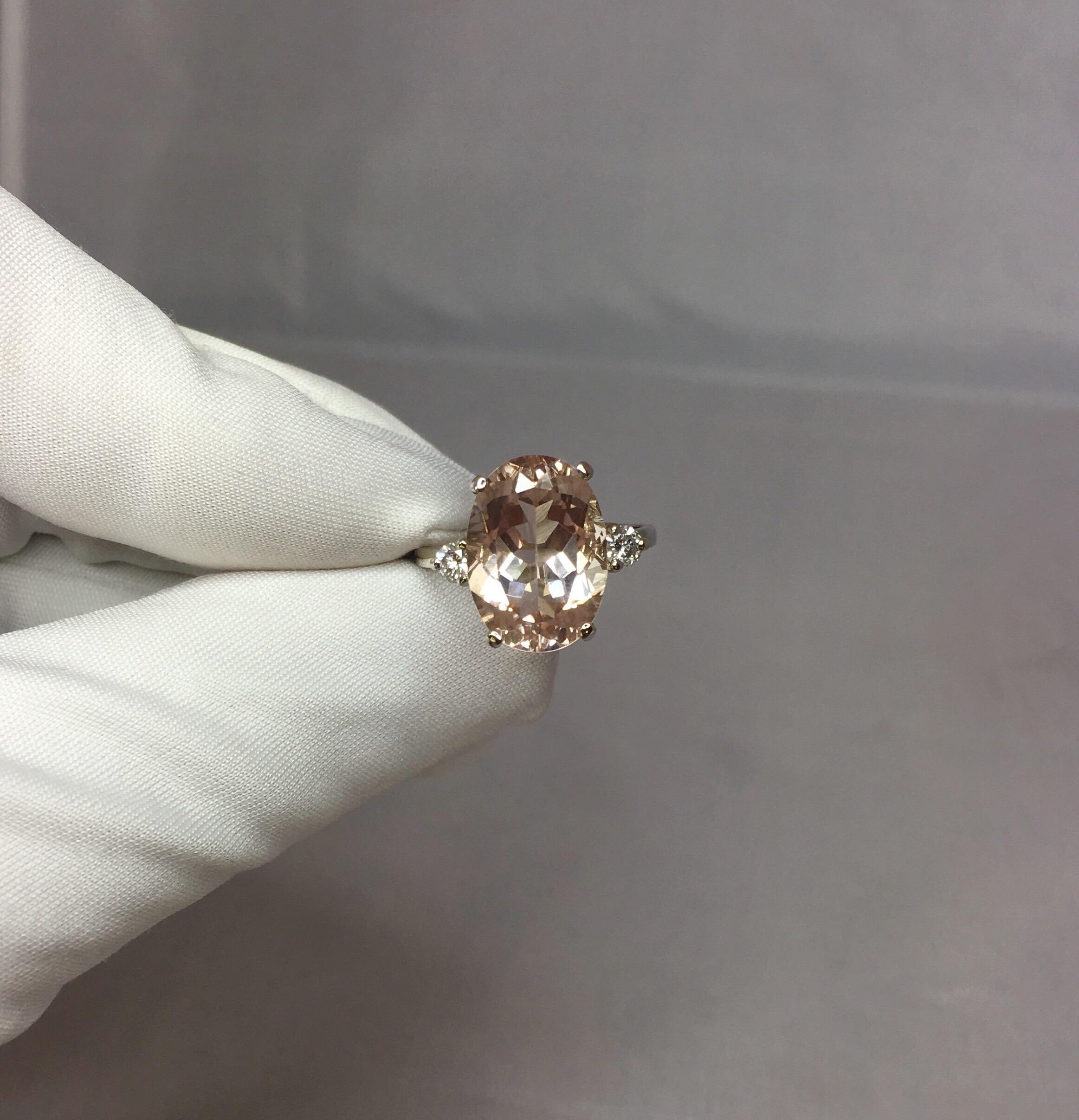 Large 5.87 Carat Fancy Cushion Cut Peach Pink Morganite and Diamond Gold Ring In New Condition In Birmingham, GB