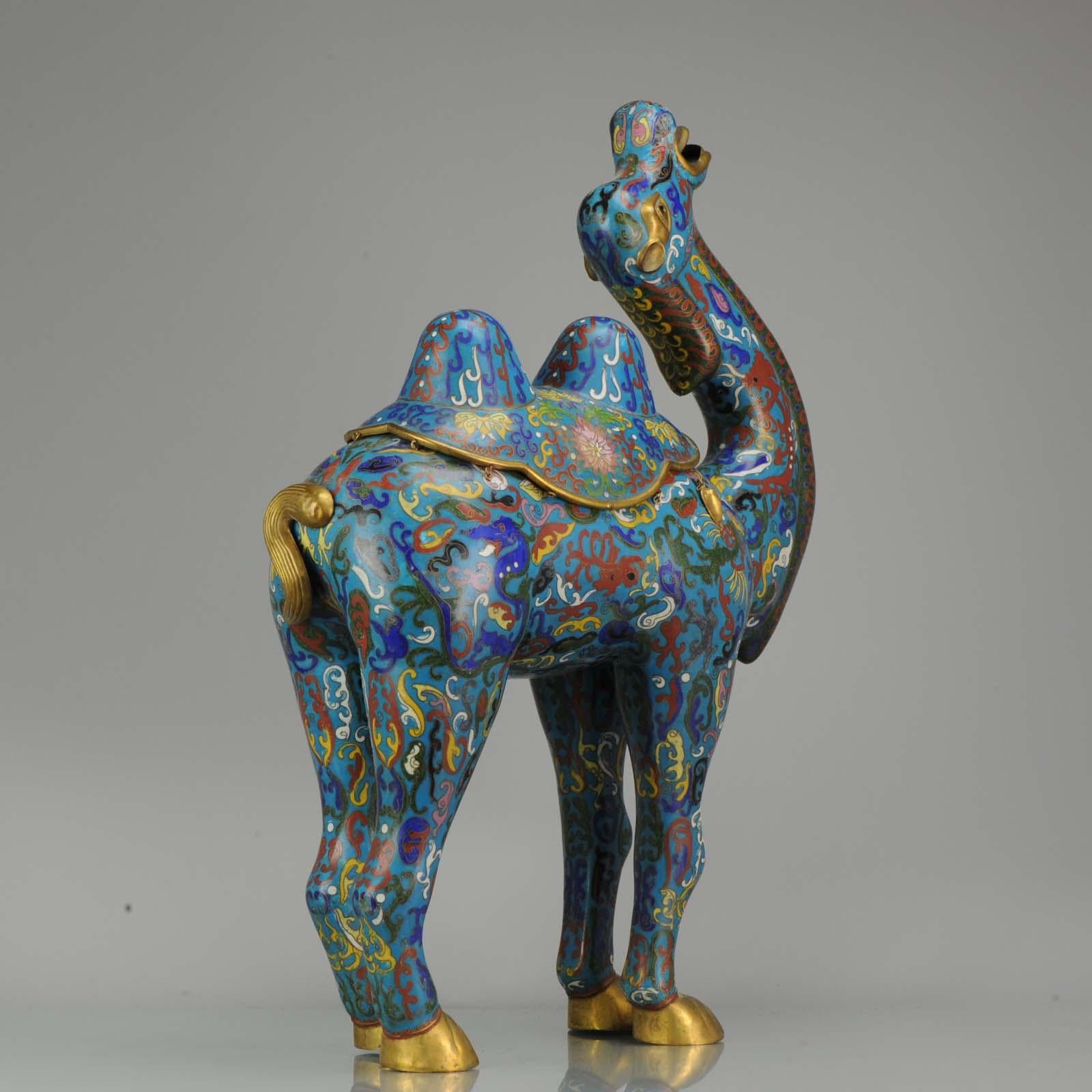 Große chinesische Cloisonné-Bronze- oder Kupferkamelie aus dem 20. Jahrhundert 4