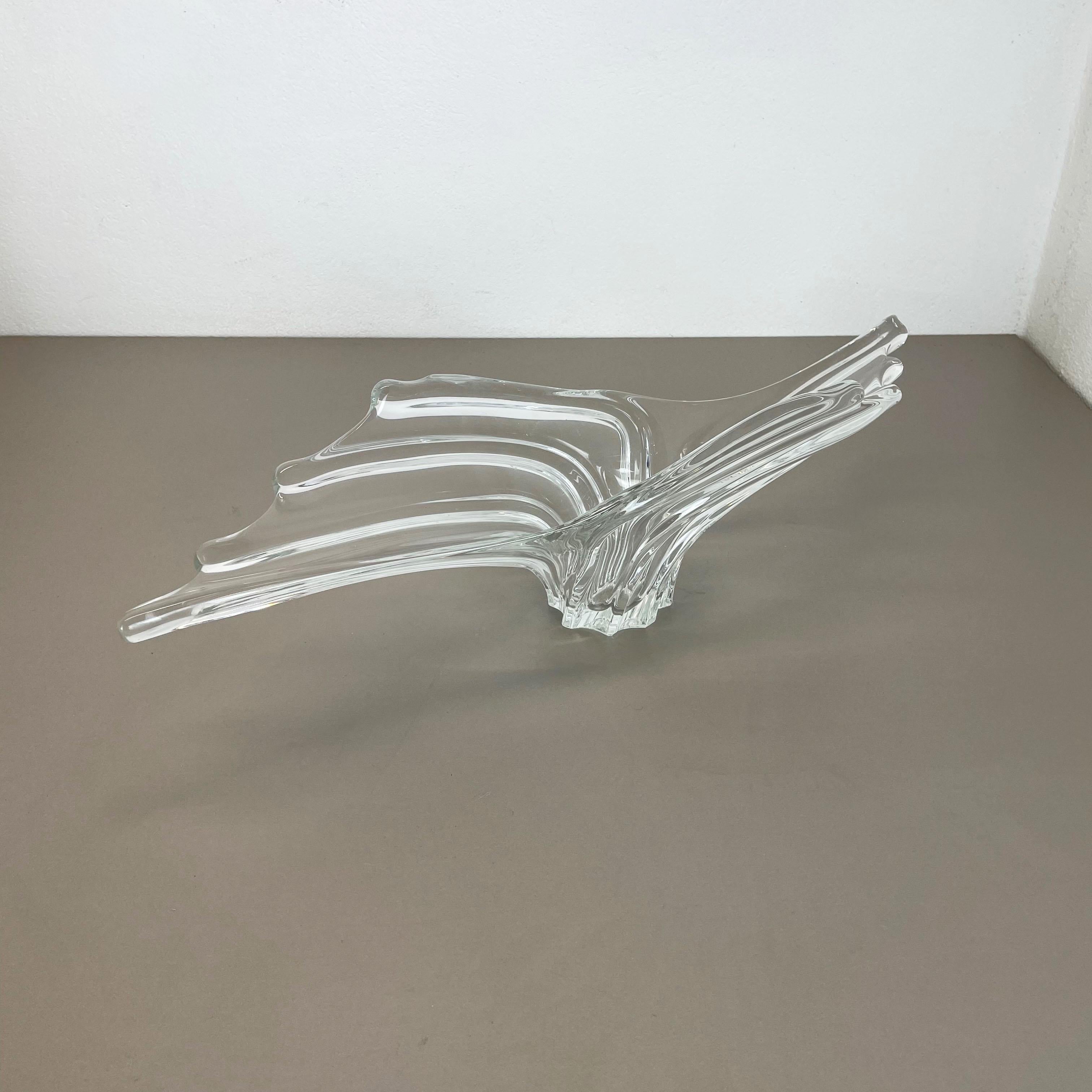 Große Muschelschale aus geblümtem Kristallglas mit Tafelaufsatz von Art Vannes, Frankreich, 1970 im Zustand „Gut“ im Angebot in Kirchlengern, DE