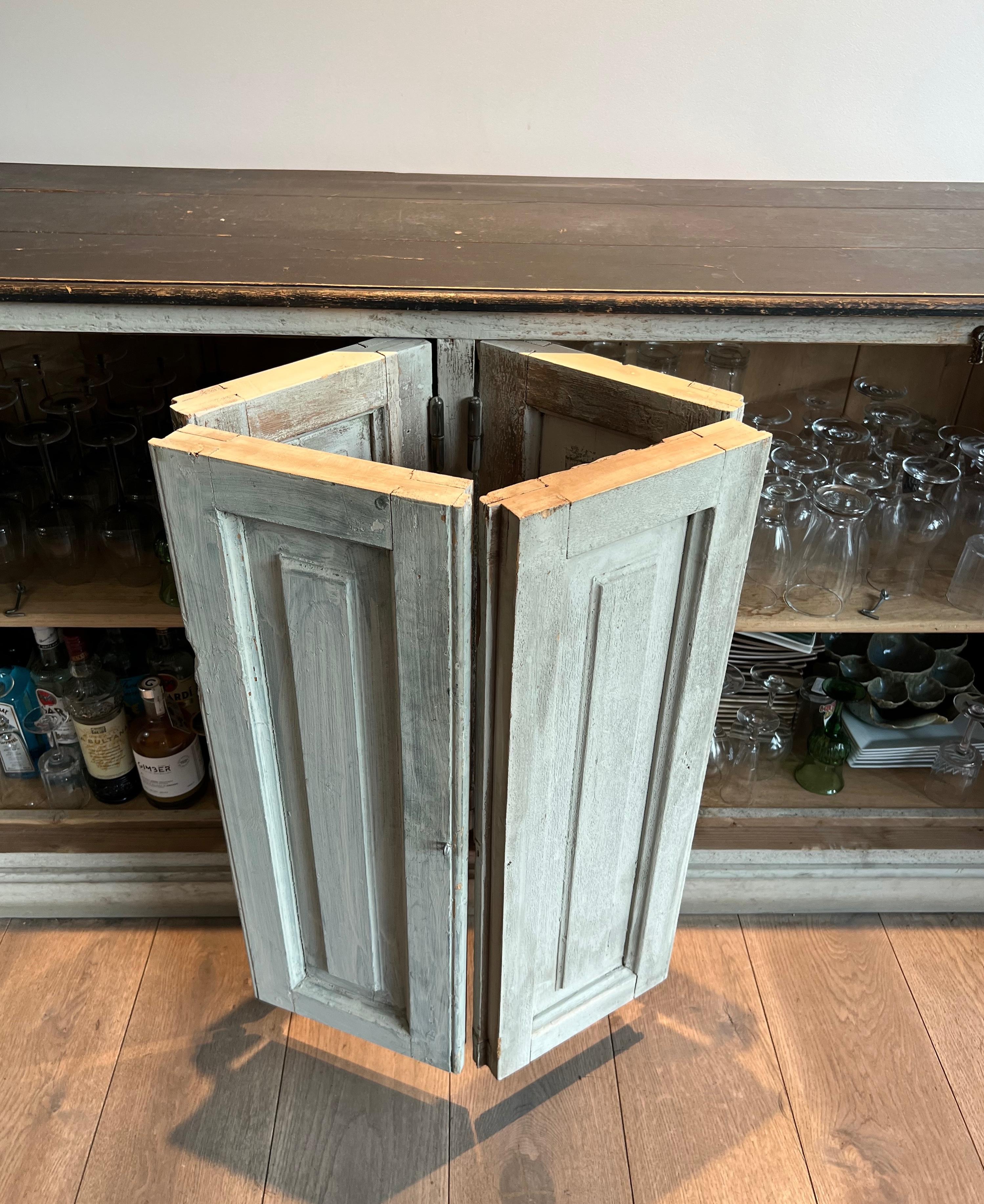 Large 6 doors patinated cupboard. French work For Sale 4