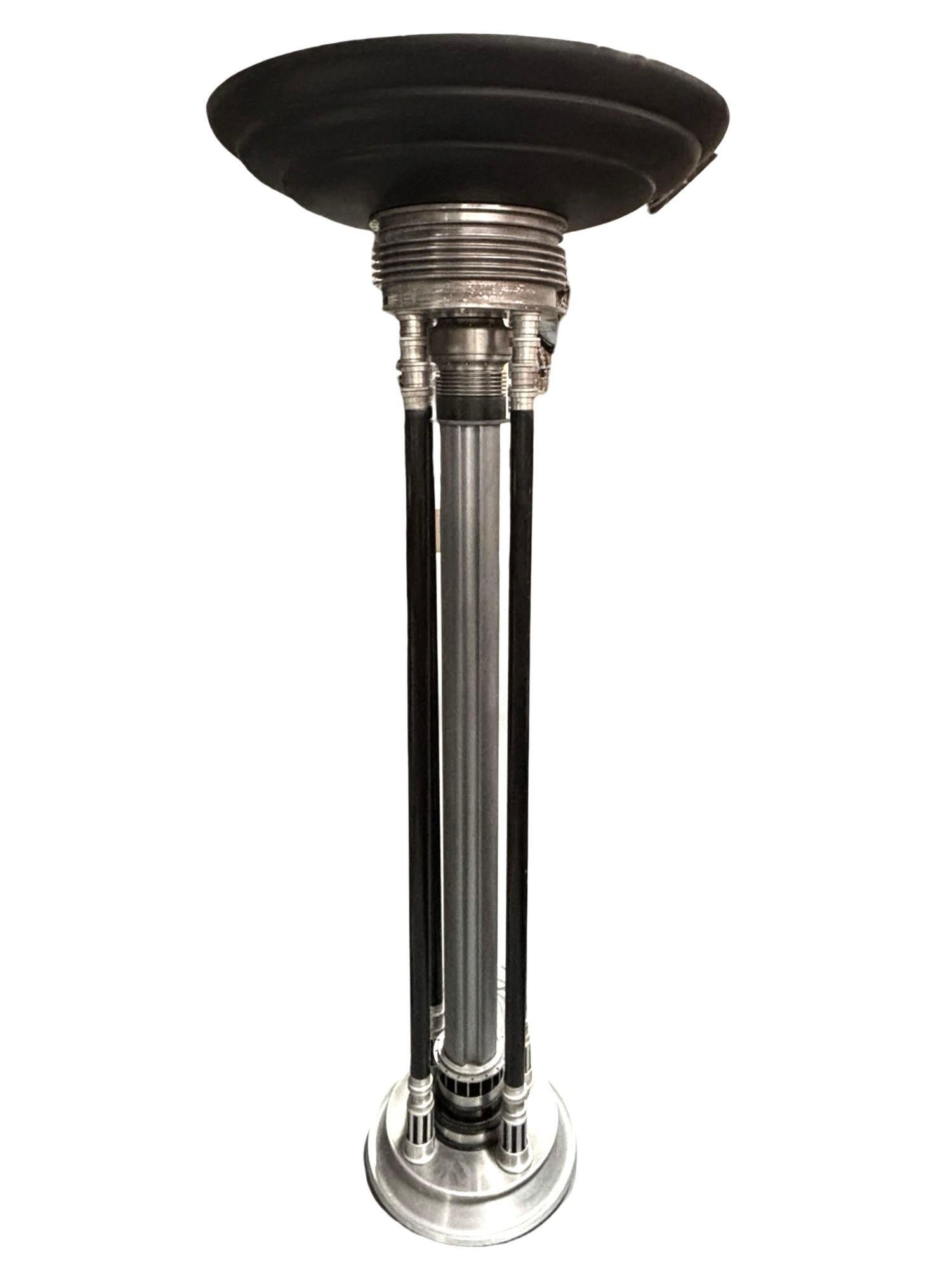 Grand lampadaire torchère Art Déco Revival Machine Age de 6 pieds en vente 1