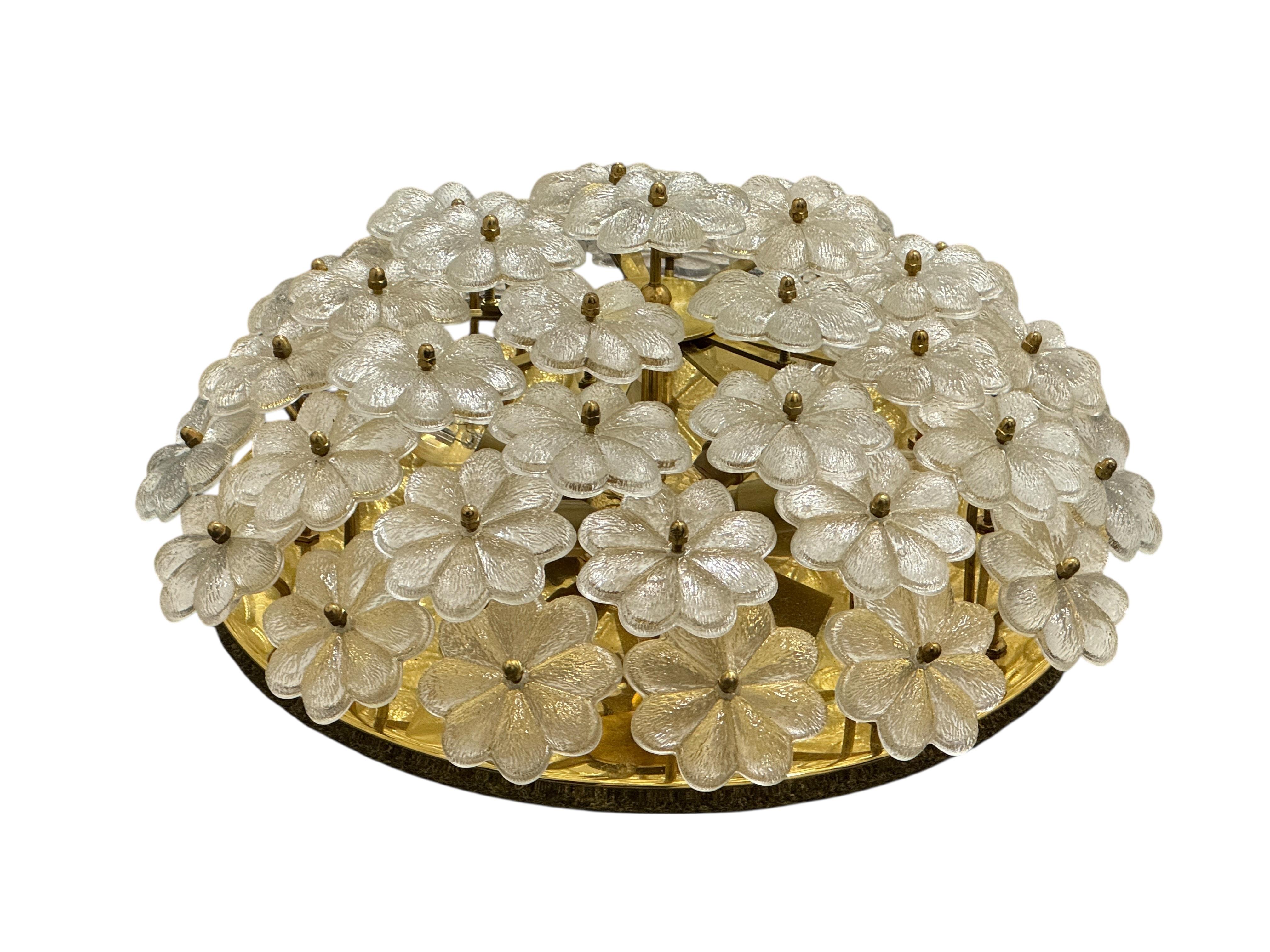 Grande suspension à fleur en verre à 6 lumières, Ernst Palme, Allemagne, années 1970 Bon état - En vente à Nuernberg, DE