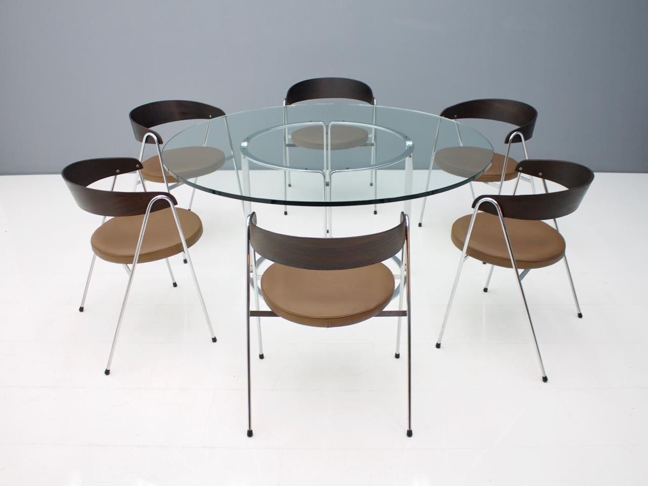 Large Circular Dining Table in Glass and Steel by Horst Bruning for Kill 1970s 10