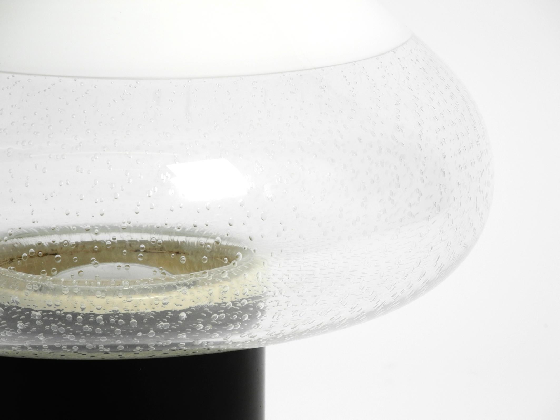 Gran lámpara de sobremesa italiana de dos piezas de cristal de Murano de los años 60, de Roberto Pamio para Leucos mediados del siglo XX en venta