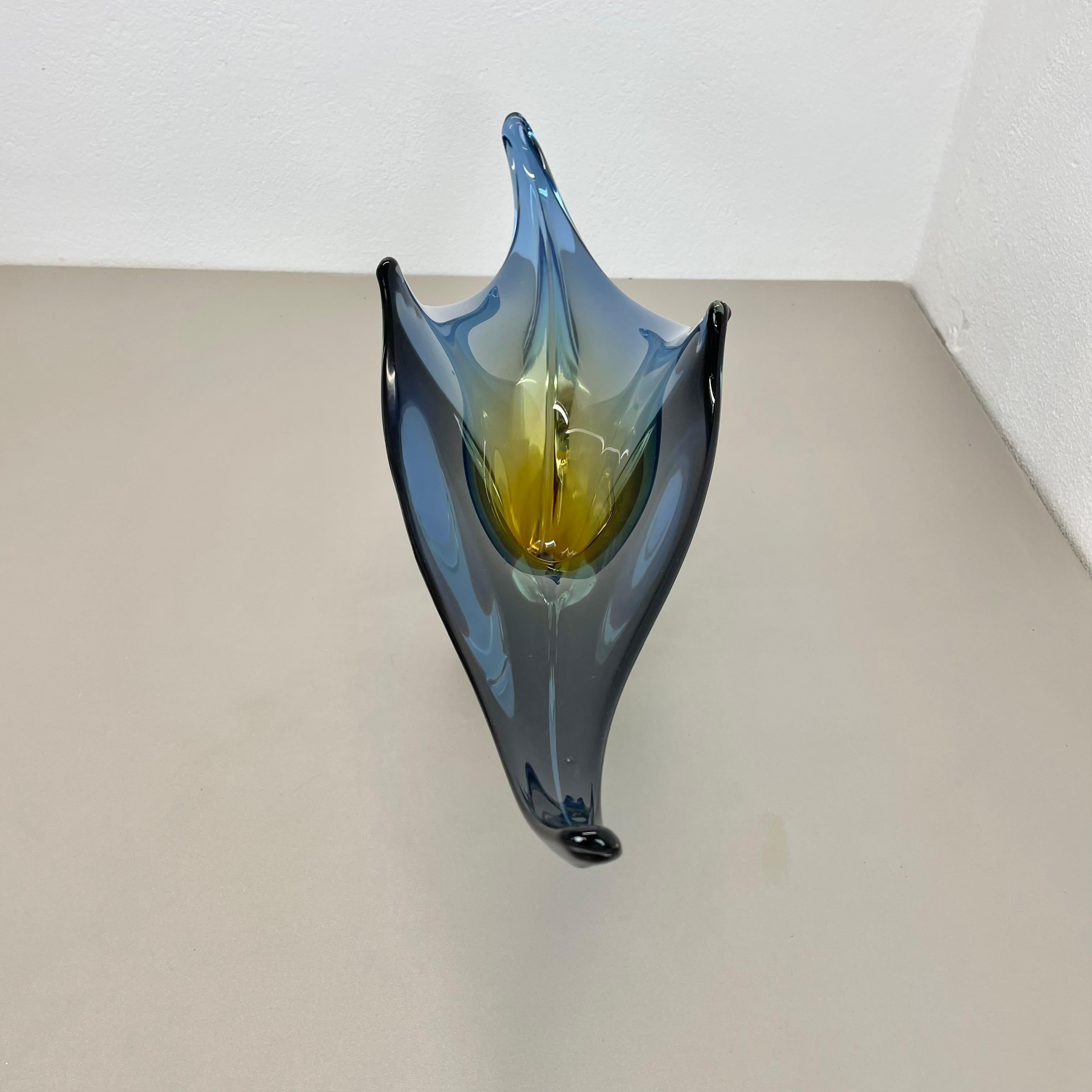 large 61cm 4.5kg Murano Glass Centerpiece by Flavio Poli Attrib., Italy, 1970 In Good Condition In Kirchlengern, DE