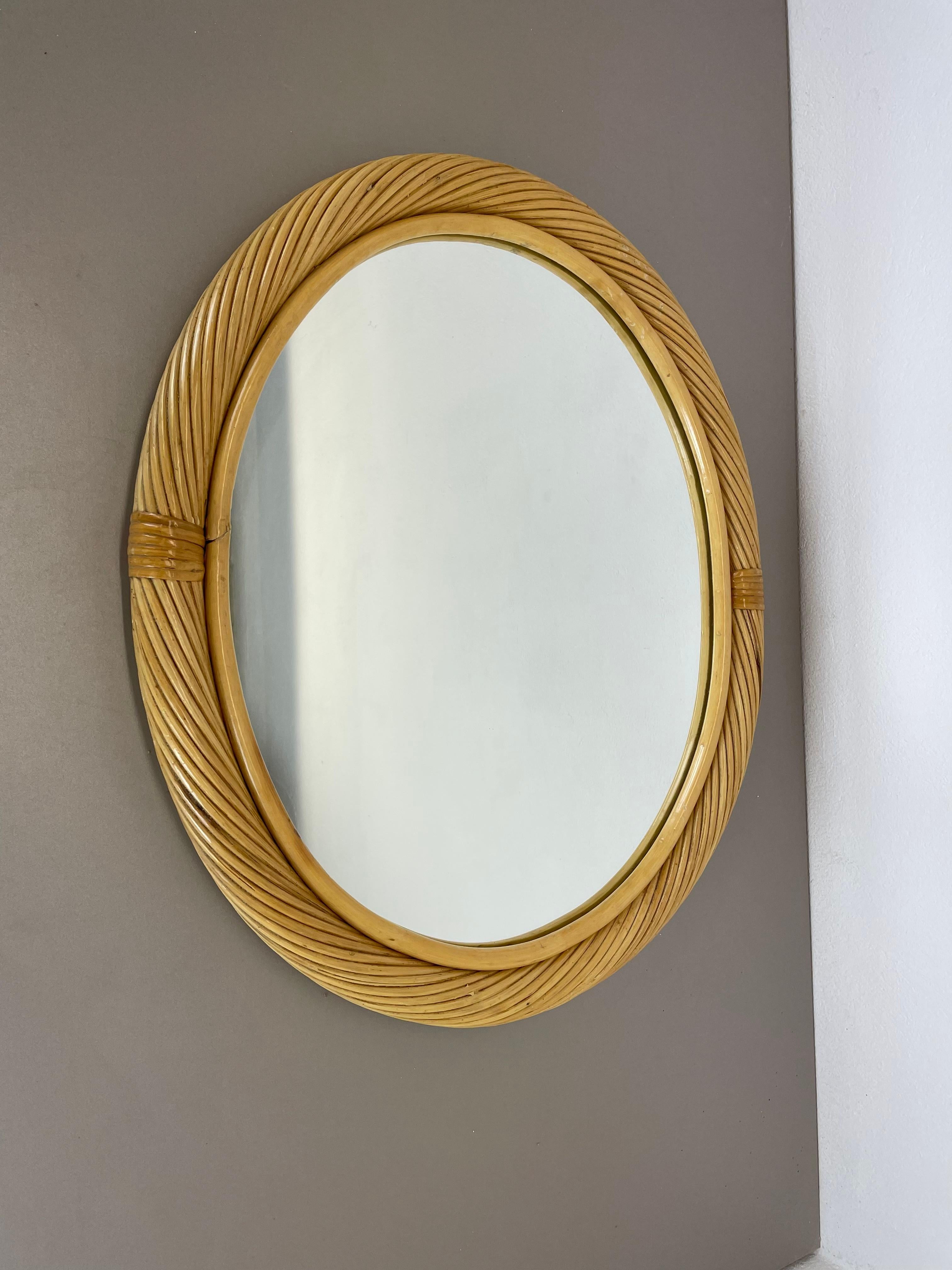 Mid-Century Modern Large Rattan Rotin Wall Mirror in Crespi Albini Style, Italy, 1970s For Sale