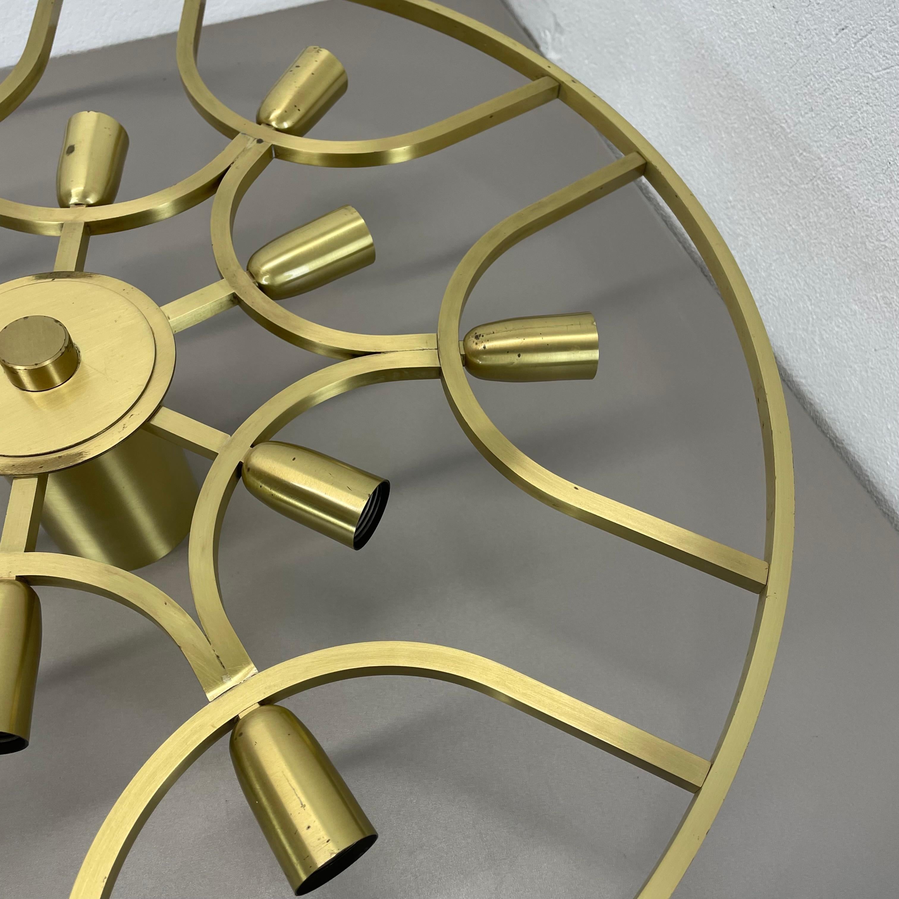 Large 64cm Brass 12 Bulb Stilnovo Style Flush Mount Ceiling Light, Italy 1960s For Sale 4