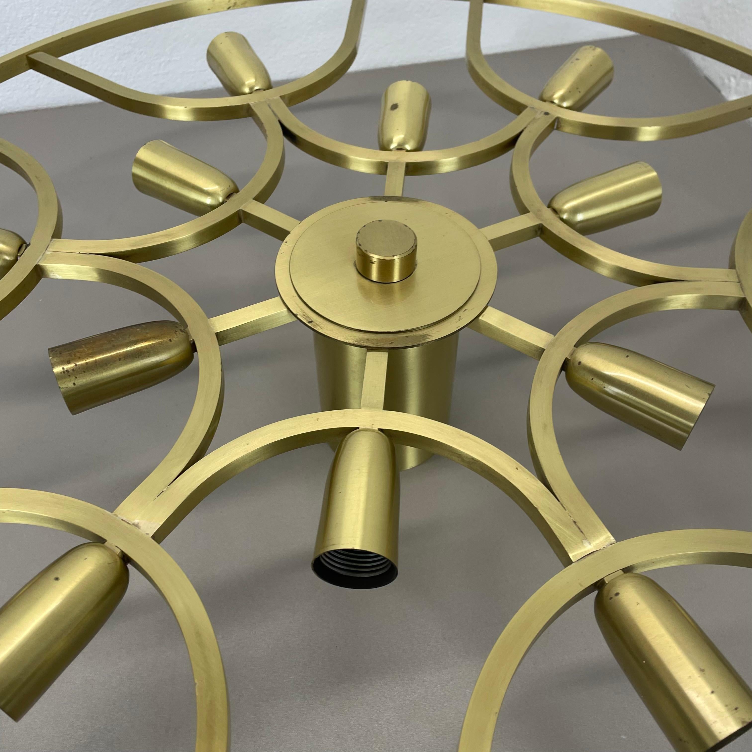 Large 64cm Brass 12 Bulb Stilnovo Style Flush Mount Ceiling Light, Italy 1960s For Sale 5