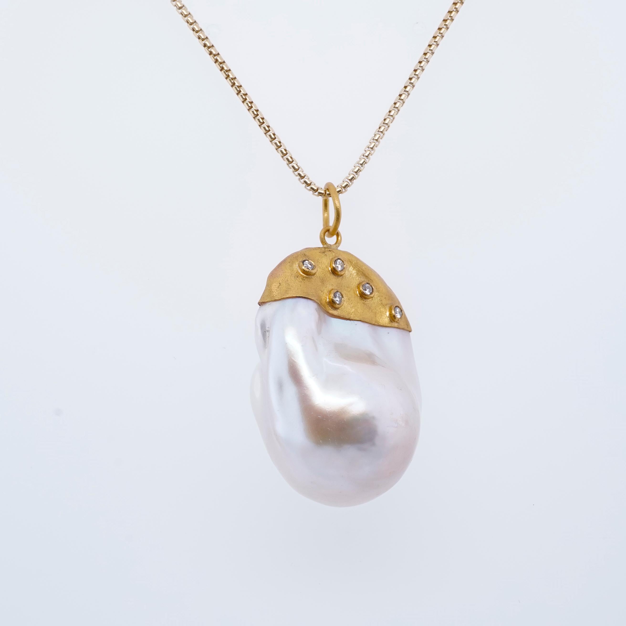 Large, 64ct Baroque Pearl Pendant Necklace with Diamonds, 24kt Solid Gold For Sale 1