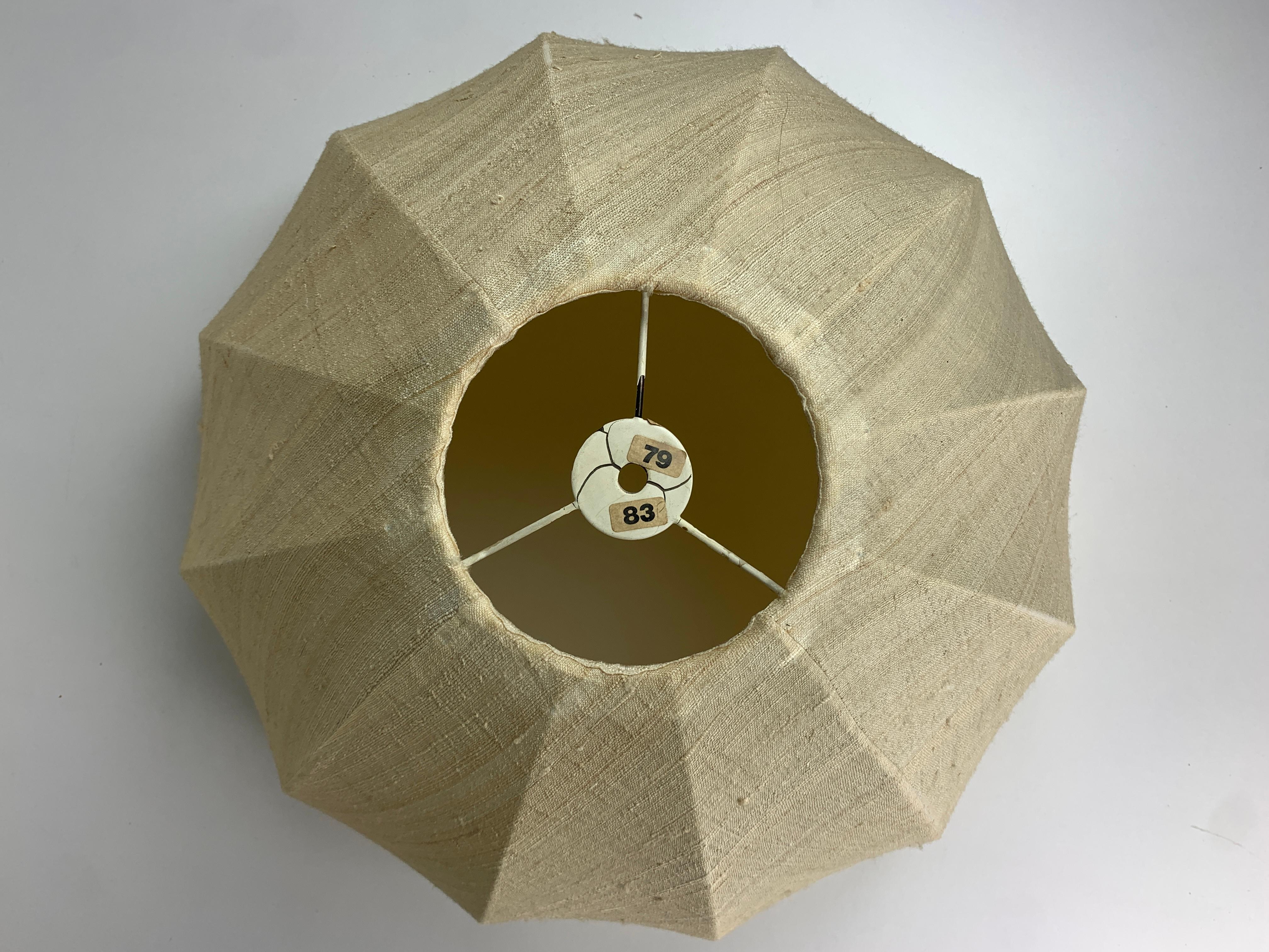 Grande lampe de table champignon de 65 cm en laiton de l'ère spatiale, années 1960 en vente 9