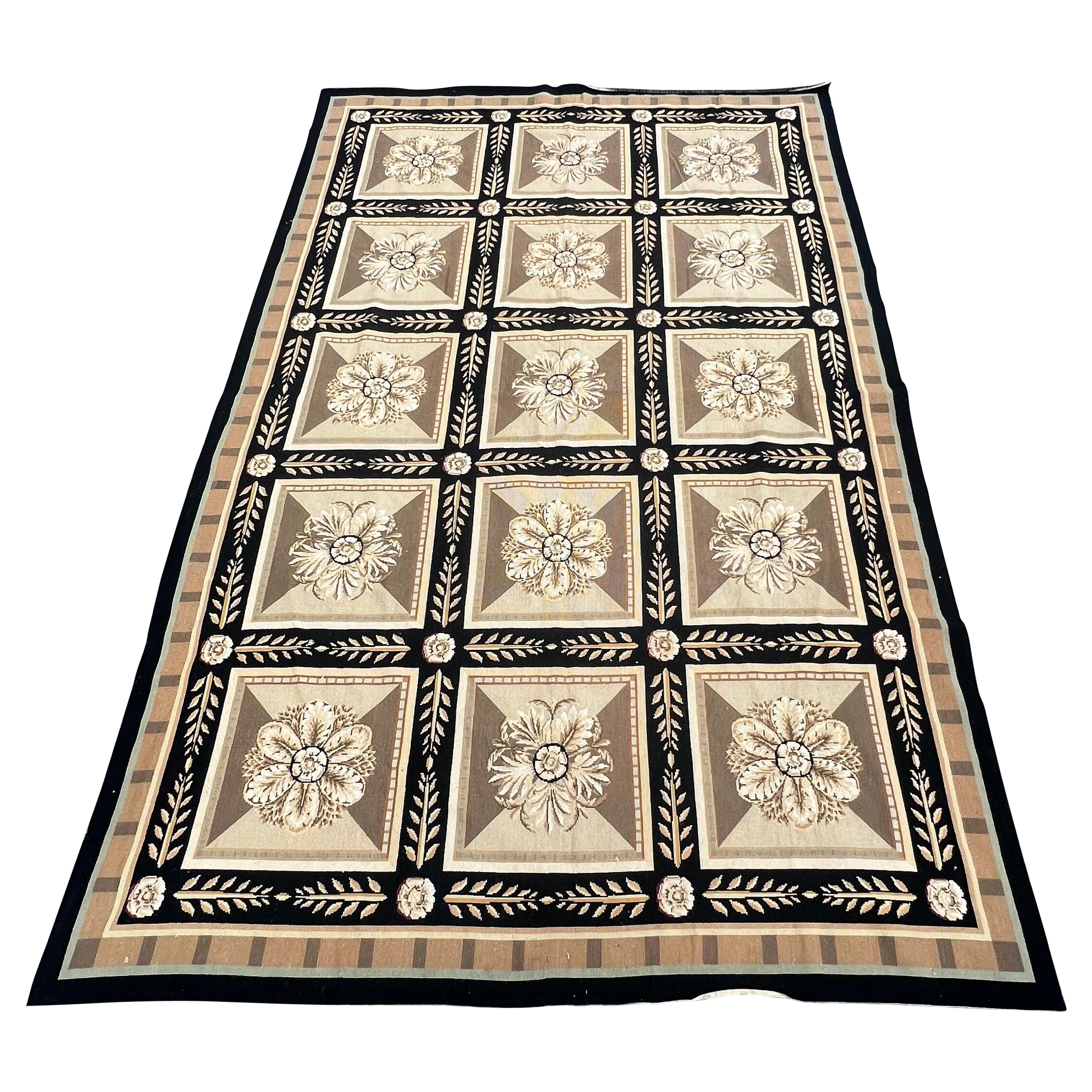 Grand tapis d'Aubusson français noué de 6 x 9 cm