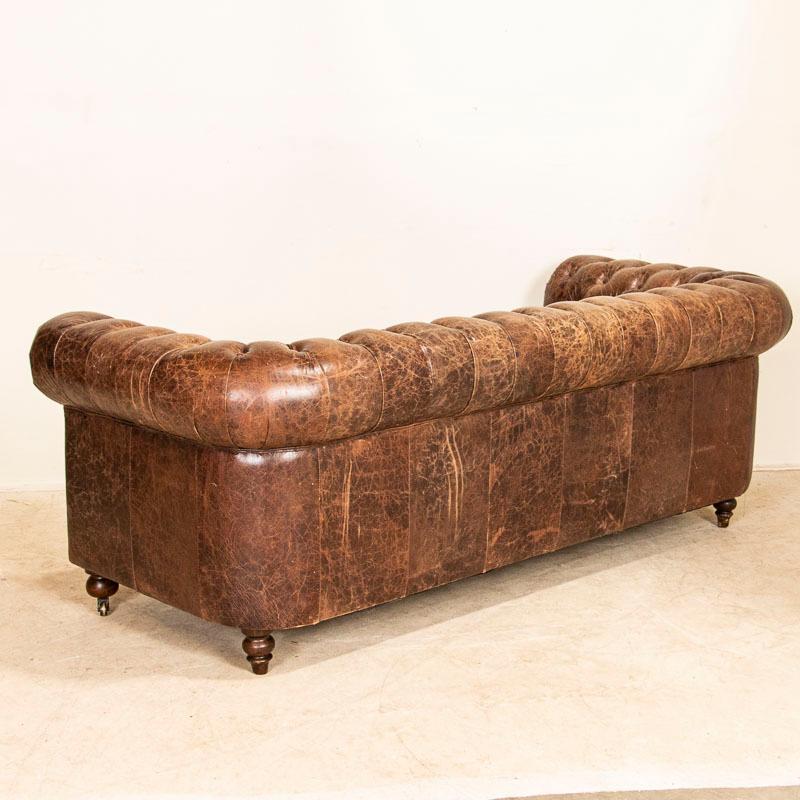 Vintage Leather Chesterfield Sofa from England In Good Condition In Round Top, TX