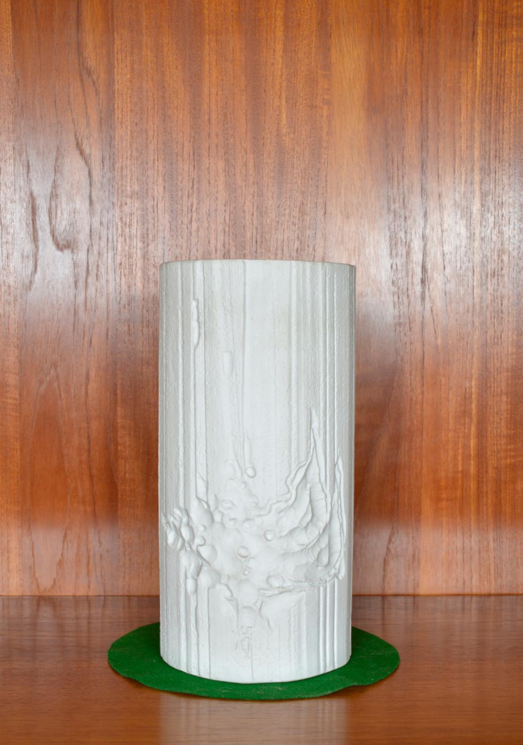 Mid-Century Modern Large 70s Hutschenreuther Op Art Bisque Porcelain Sculpture Vase Heinrich Fuchs For Sale