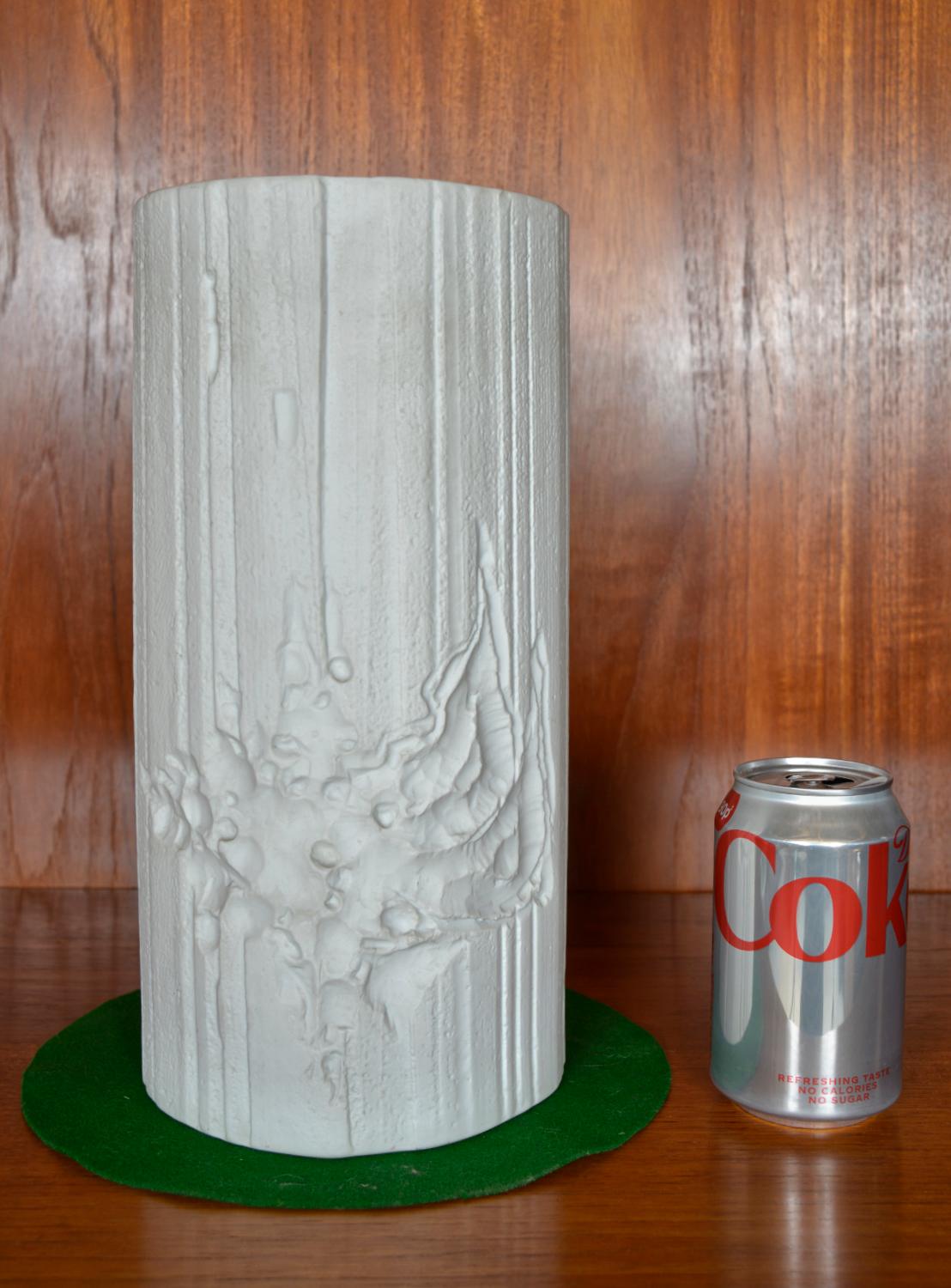 Hand-Carved Large 70s Hutschenreuther Op Art Bisque Porcelain Sculpture Vase Heinrich Fuchs For Sale