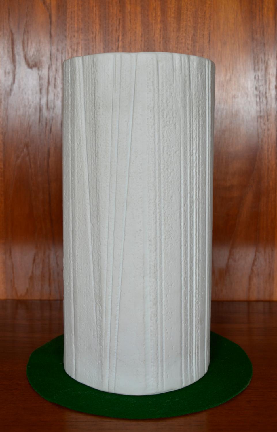 20th Century Large 70s Hutschenreuther Op Art Bisque Porcelain Sculpture Vase Heinrich Fuchs For Sale