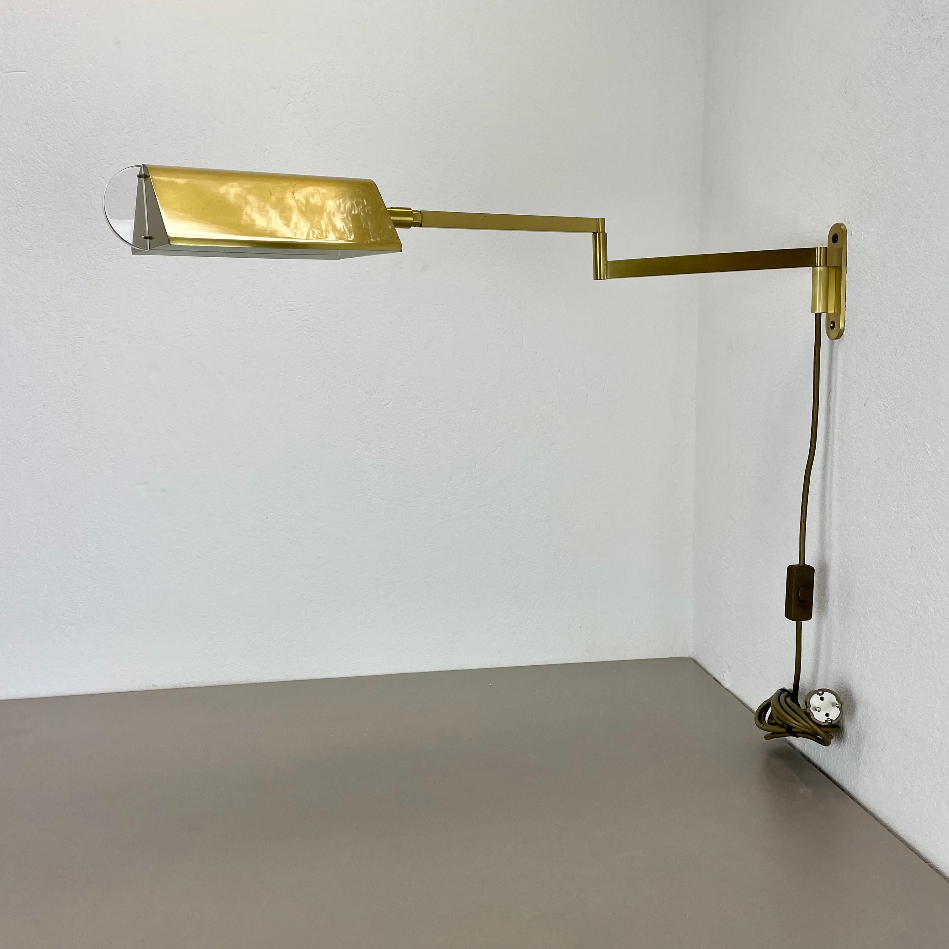 Mid-Century Modern large 77cm Stilnovo Style OMI Swing Arm Brass Acryl glass Wall Light Italy 1970s For Sale