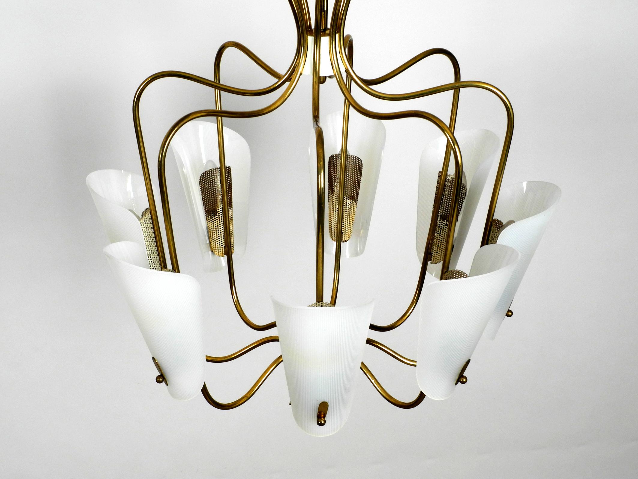 Metal Large 8-Arm Mid-Century Modern Brass Chandelier with Large Plexiglass Shades For Sale