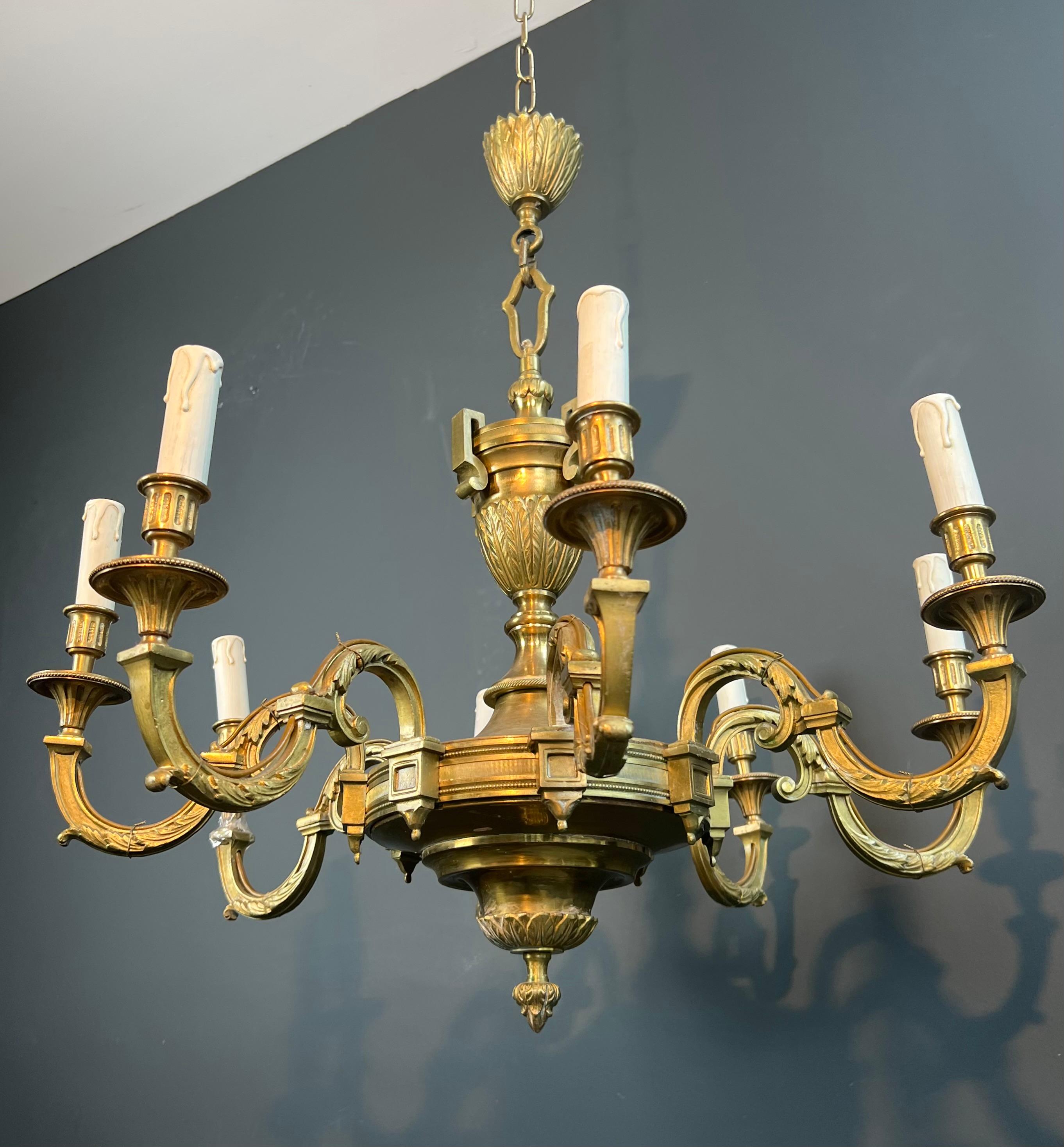 Large 8 Arms Chiseled Bronze Chandelier in the Style of Louis the 16th by Lucien For Sale 13