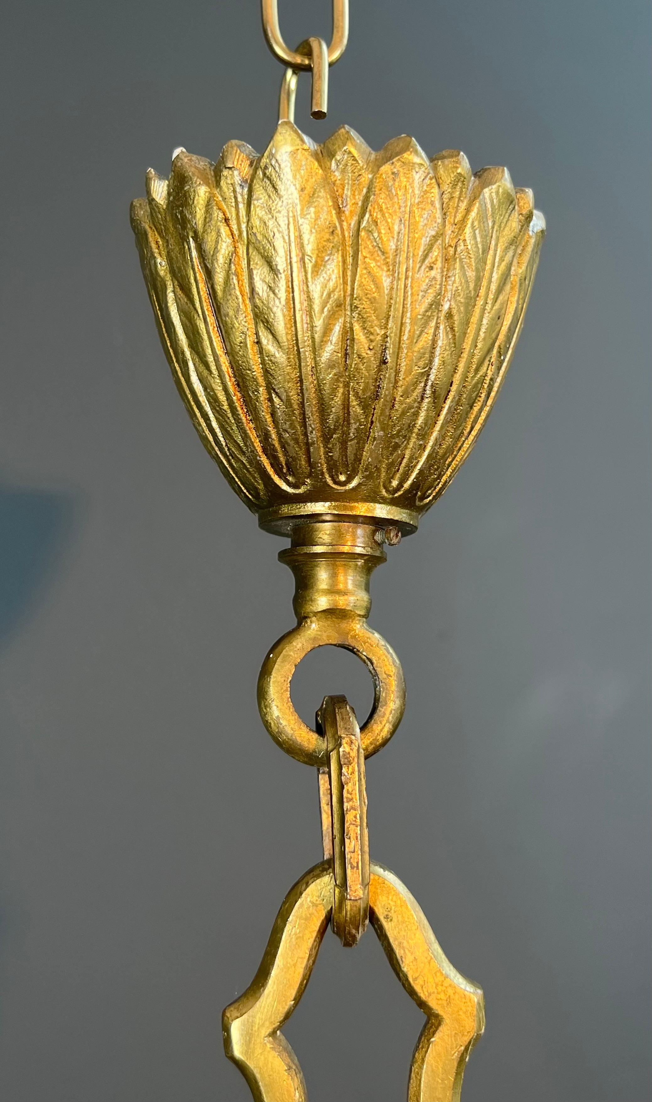 Mid-20th Century Large 8 Arms Chiseled Bronze Chandelier in the Style of Louis the 16th by Lucien For Sale