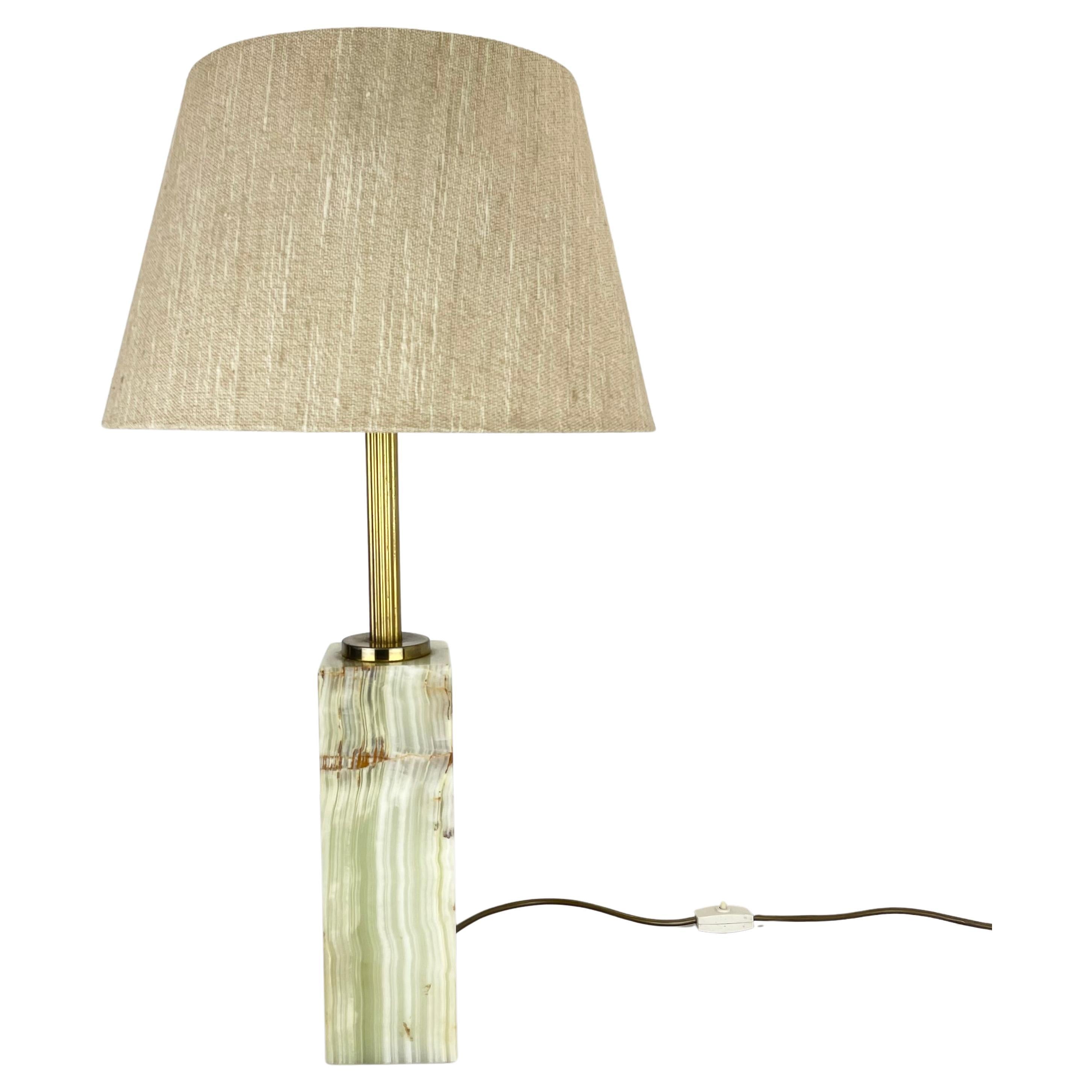 Grande lampada da tavolo con base in marmo onice Hollywood Regency da 8 kg, Italia, anni '60