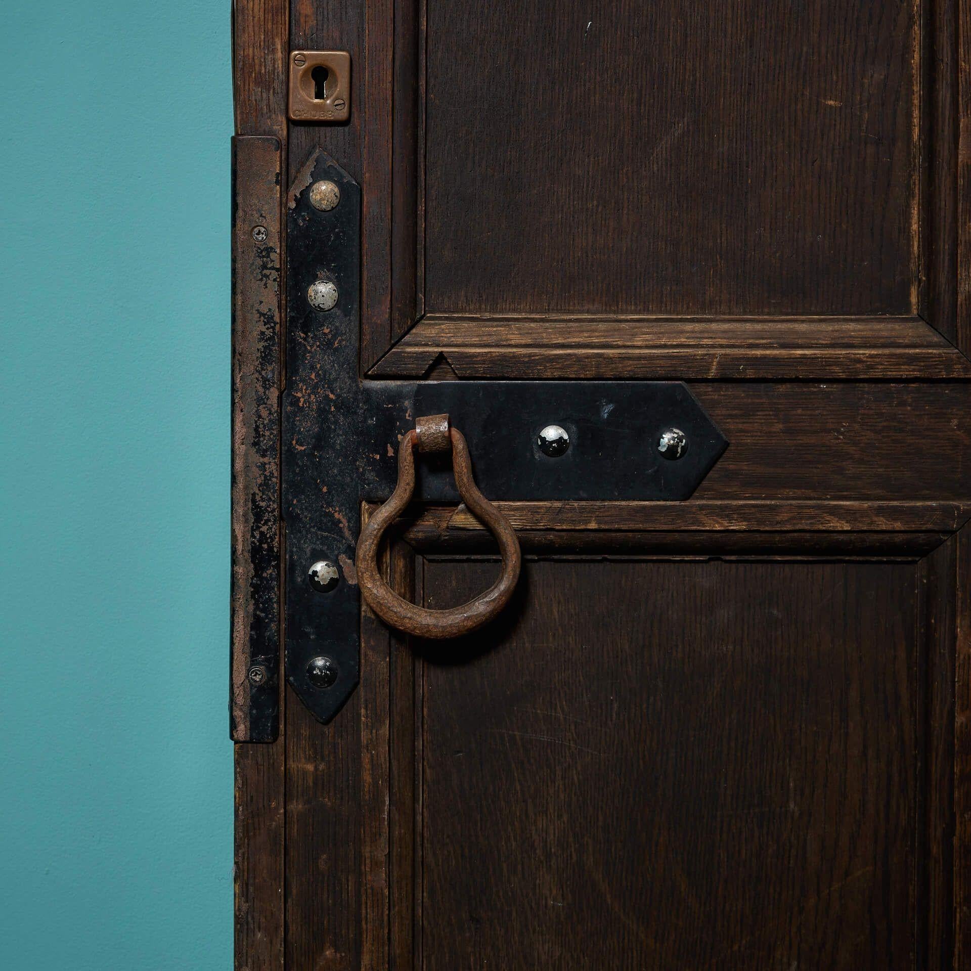 Grande porte d'entrée en chêne ancien à 9 panneaux État moyen - En vente à Wormelow, Herefordshire