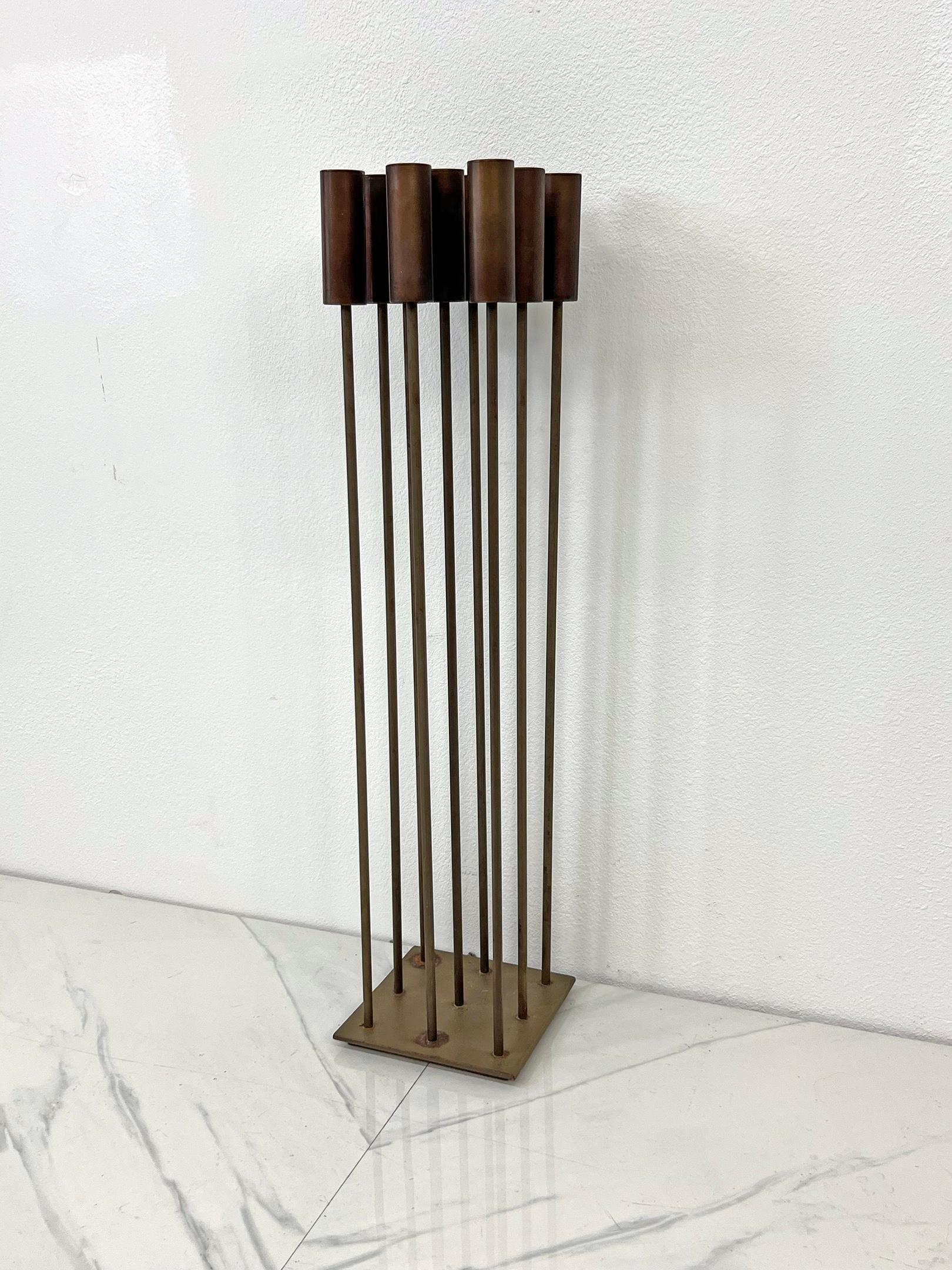 Große 9 Rod Sonambient-Skulptur im Stil von Harry Bertoia (Patiniert) im Angebot