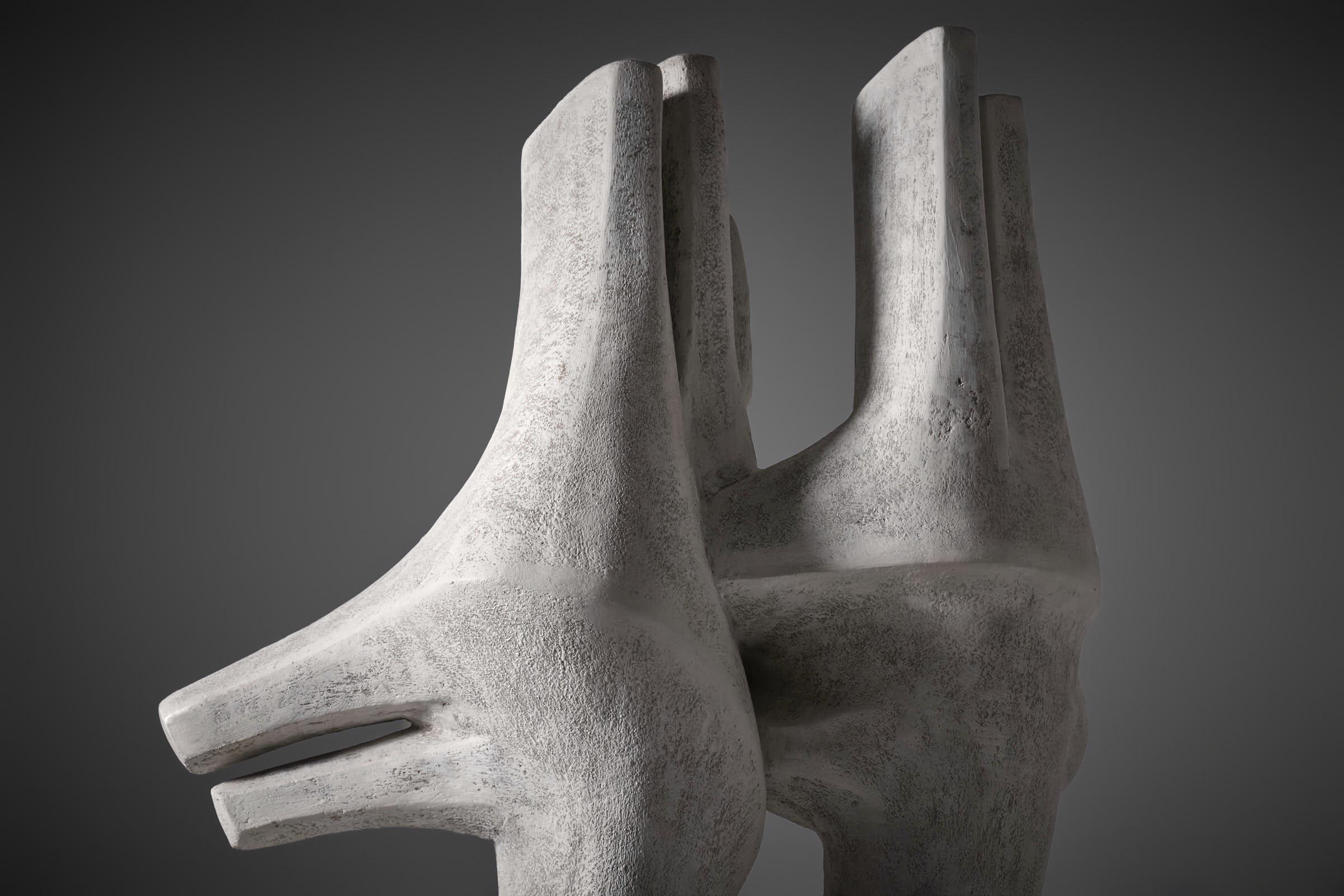 Grande scultura astratta in calcestruzzo di Roger Desserprit in vendita 1