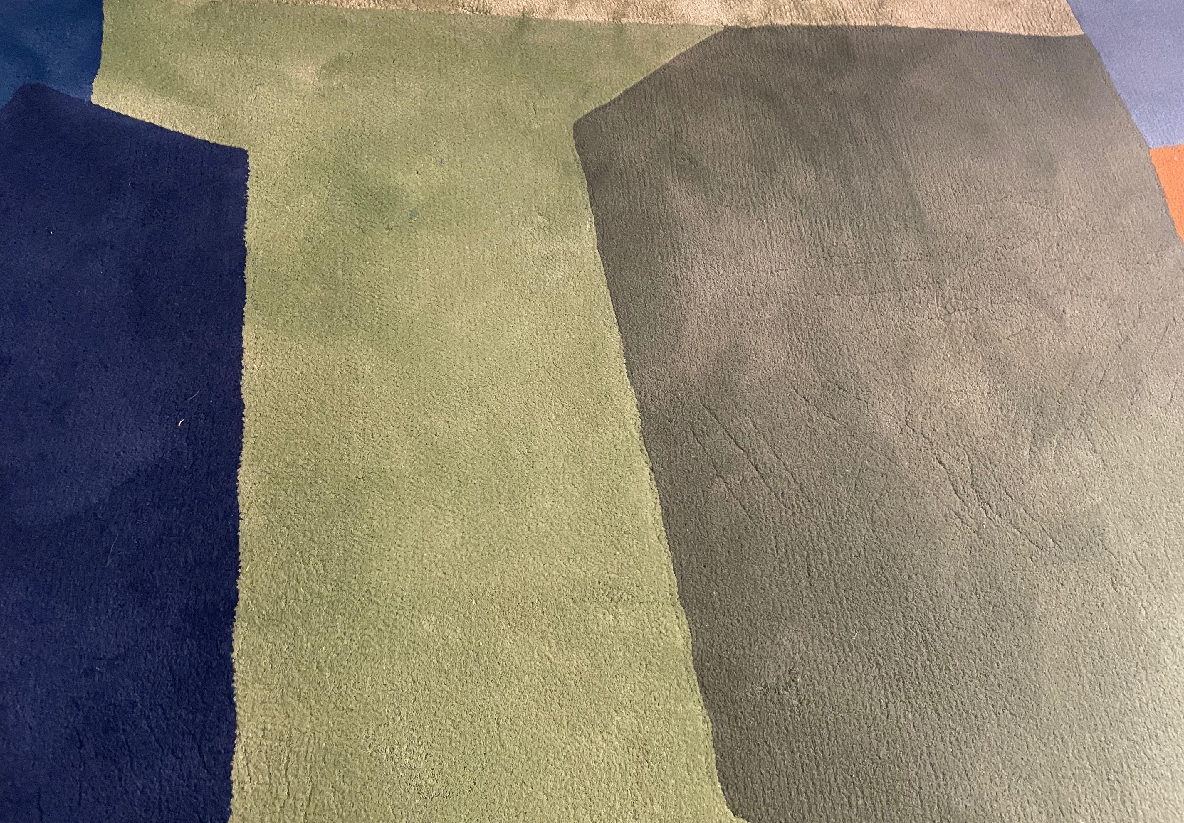 XXIe siècle et contemporain Grand tapis abstrait noué à la main par Victoria-Maria Geyer, Belgique 2000. en vente