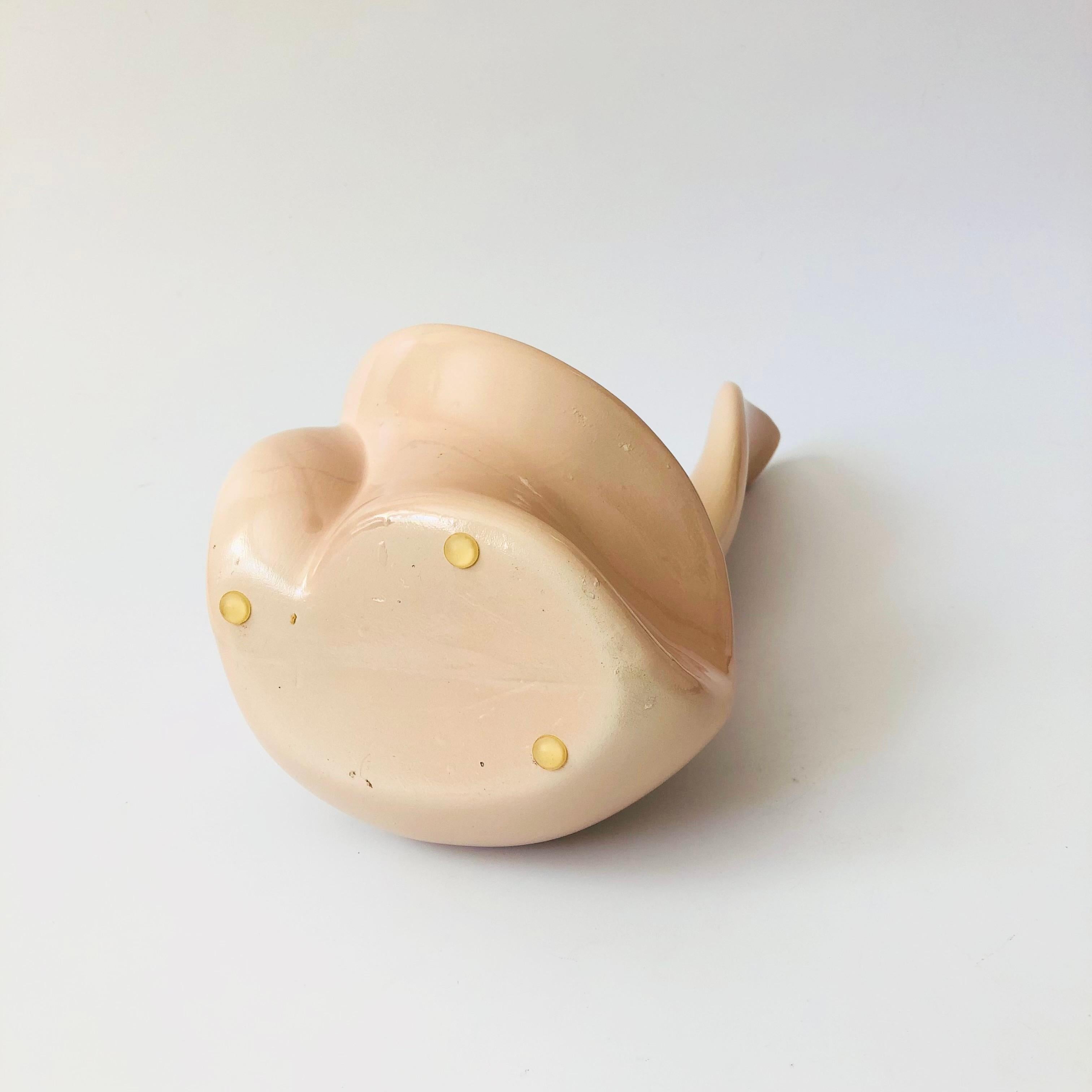 Grande jardinière en céramique rose abstraite en vente 2