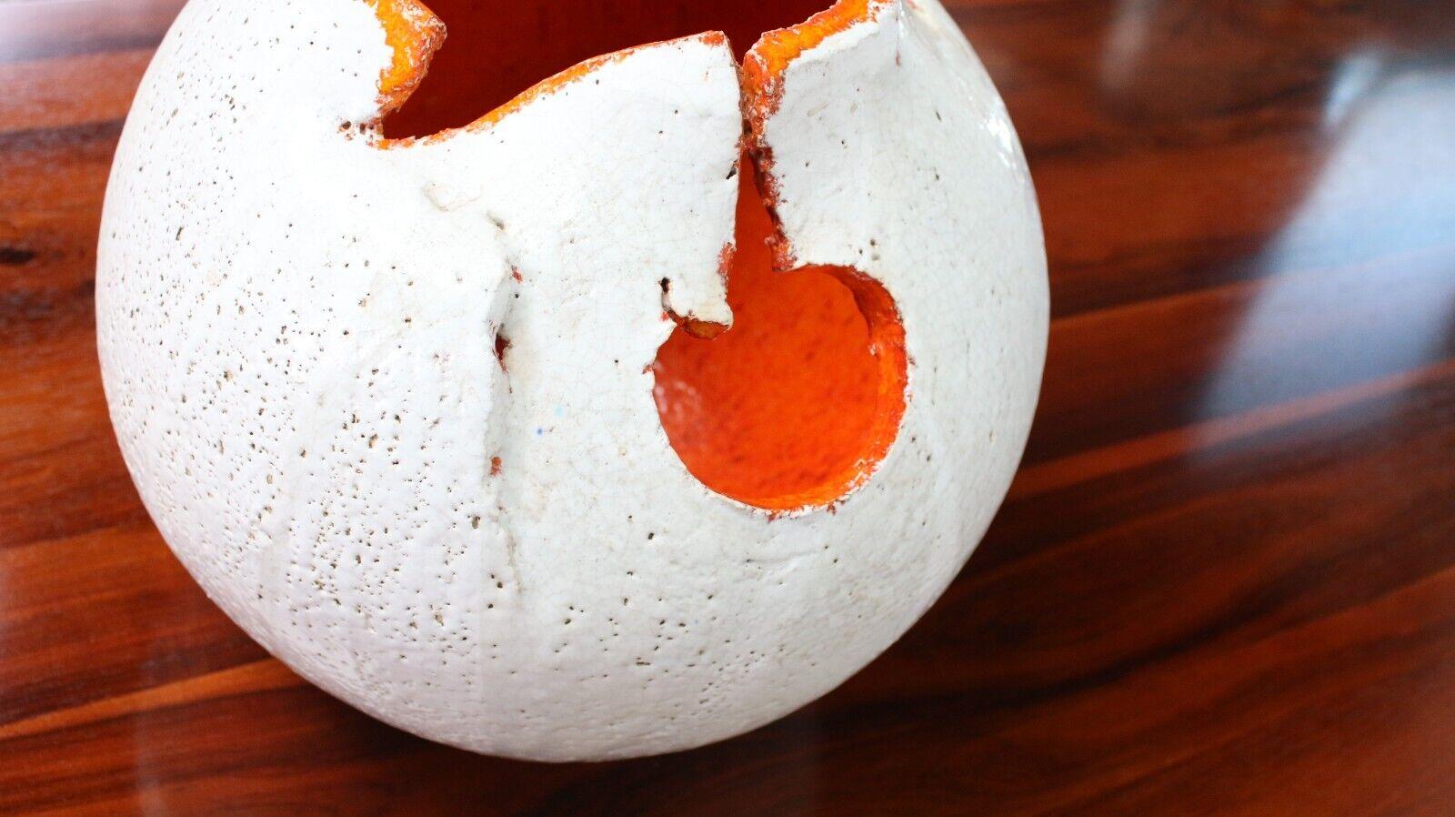 Glazed Large Abstract Pottery Alien Mock Dinosaur Egg-Shaped Display Vase Pot For Sale