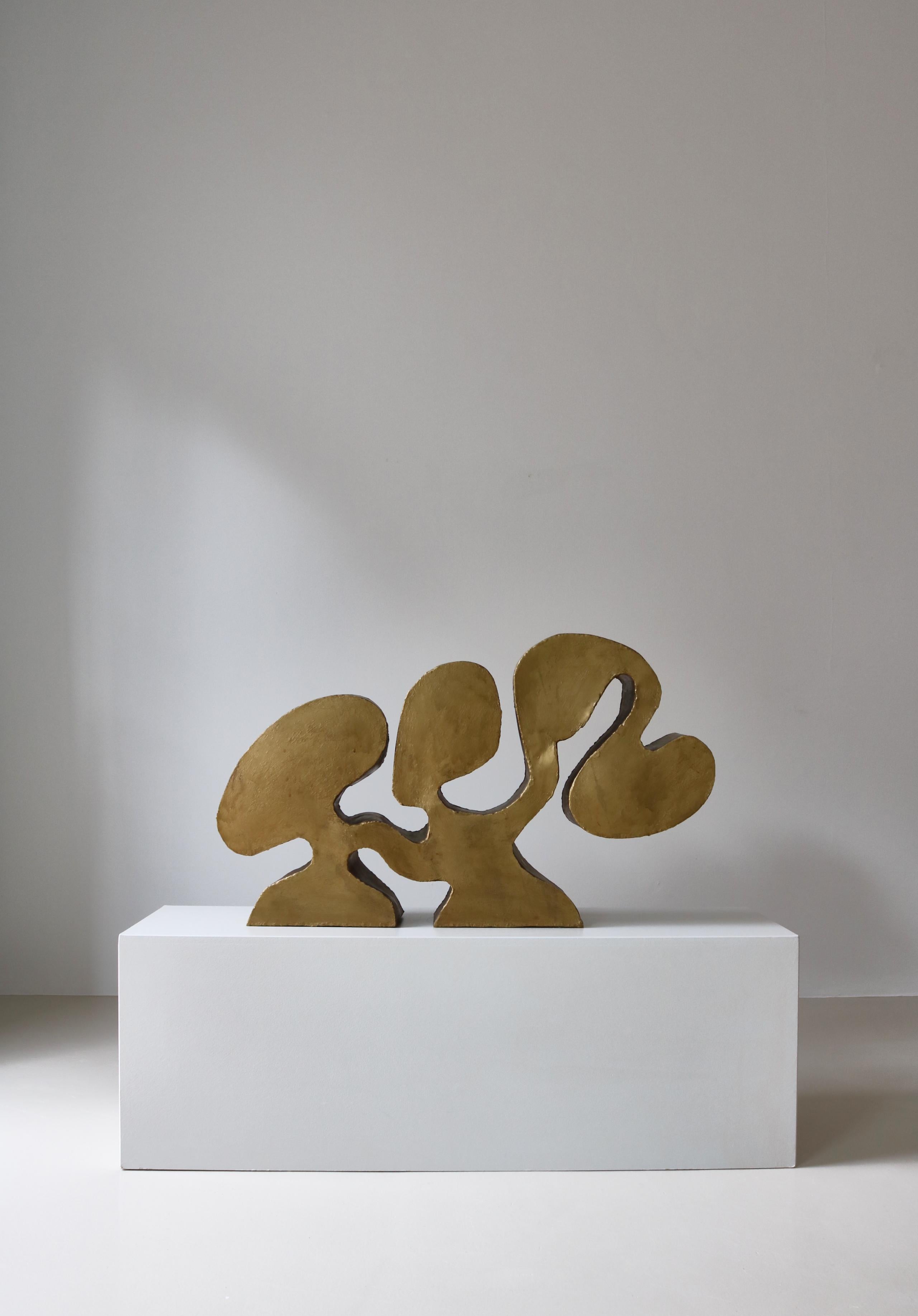 Große abstrakte Skulptur von Egon Fischer aus goldfarben lackiertem Metall, Dänemark, 1960er Jahre (Skandinavische Moderne) im Angebot
