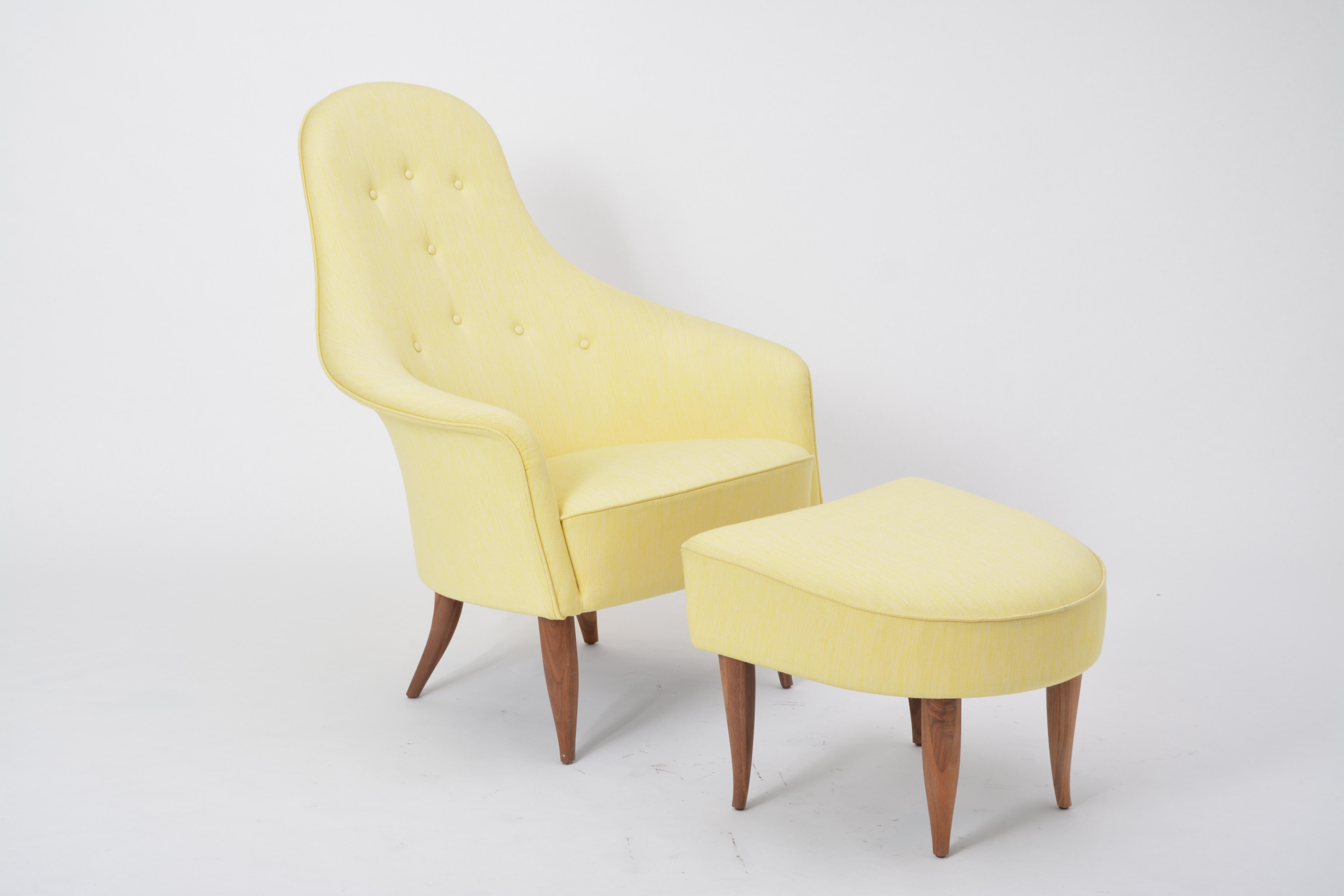 'Large Adam' Reupholstered Lounge Chair with Ottoman by Kerstin Hörlin-Holmquist (20. Jahrhundert)