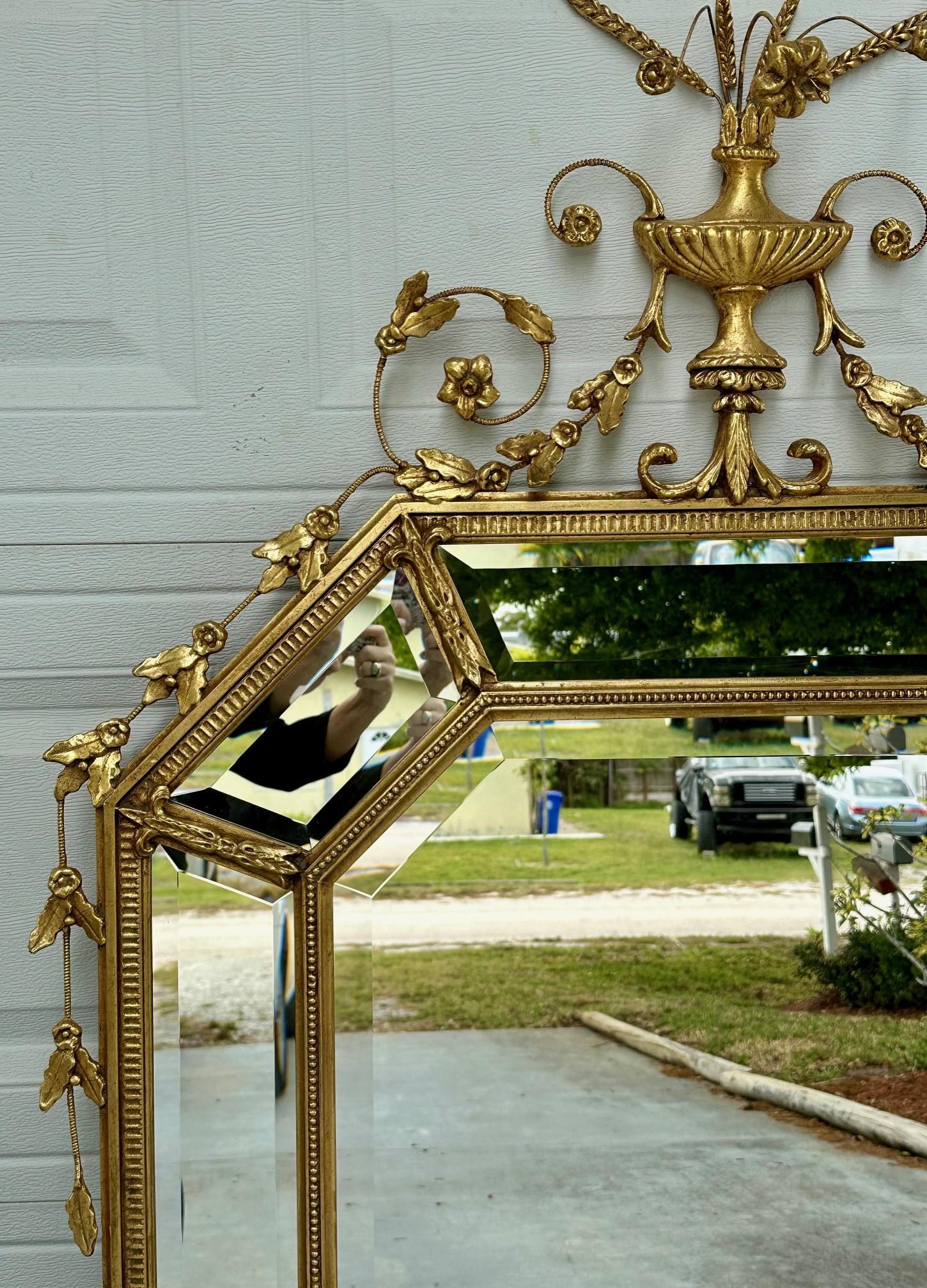 Large Adams Style Carved Giltwood Octagonal Wall Mirror. In Good Condition For Sale In Vero Beach, FL