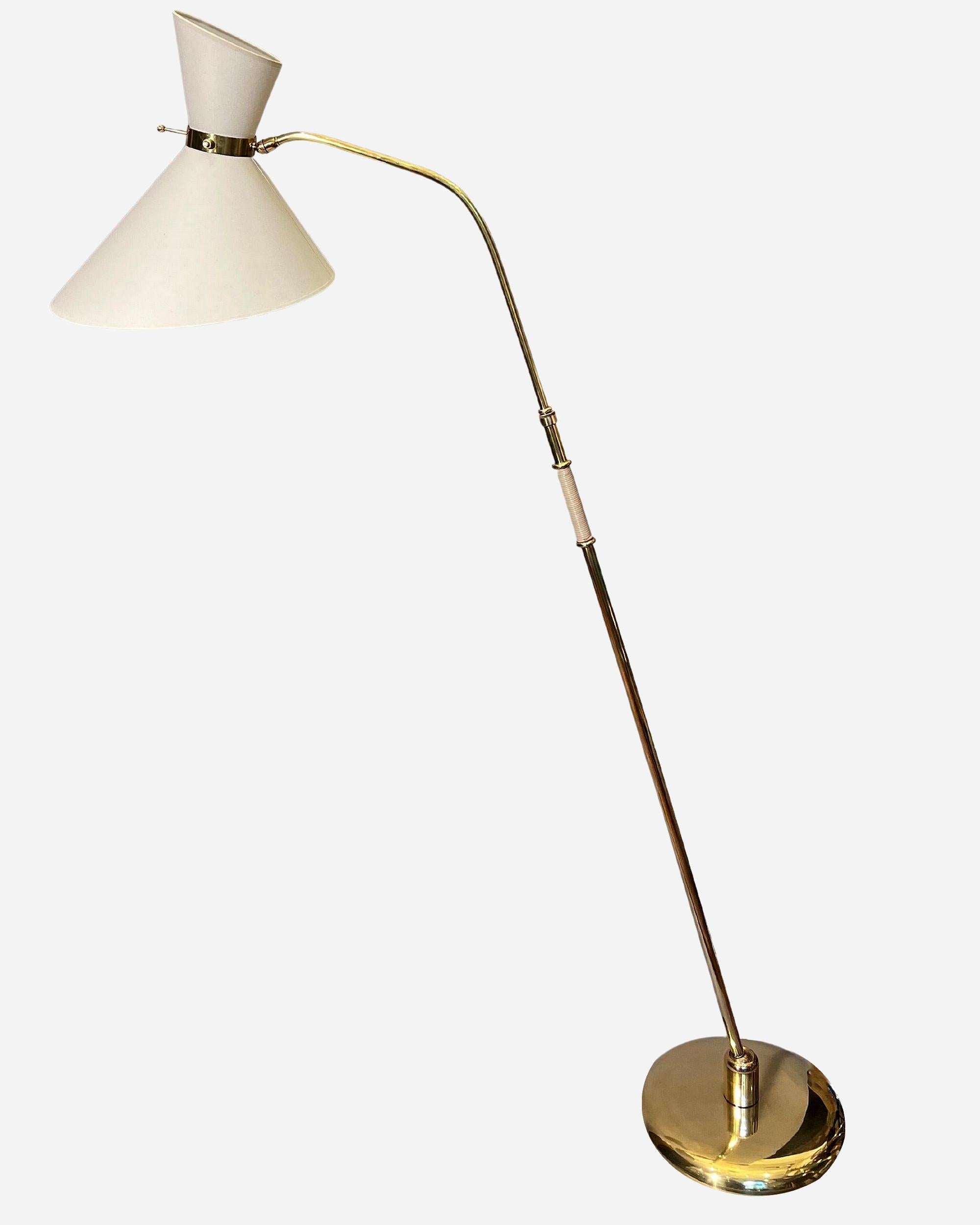Mid-Century Modern Large adjustable and extendable floor lamp by Maison Lunel, France circa 1950/60 For Sale