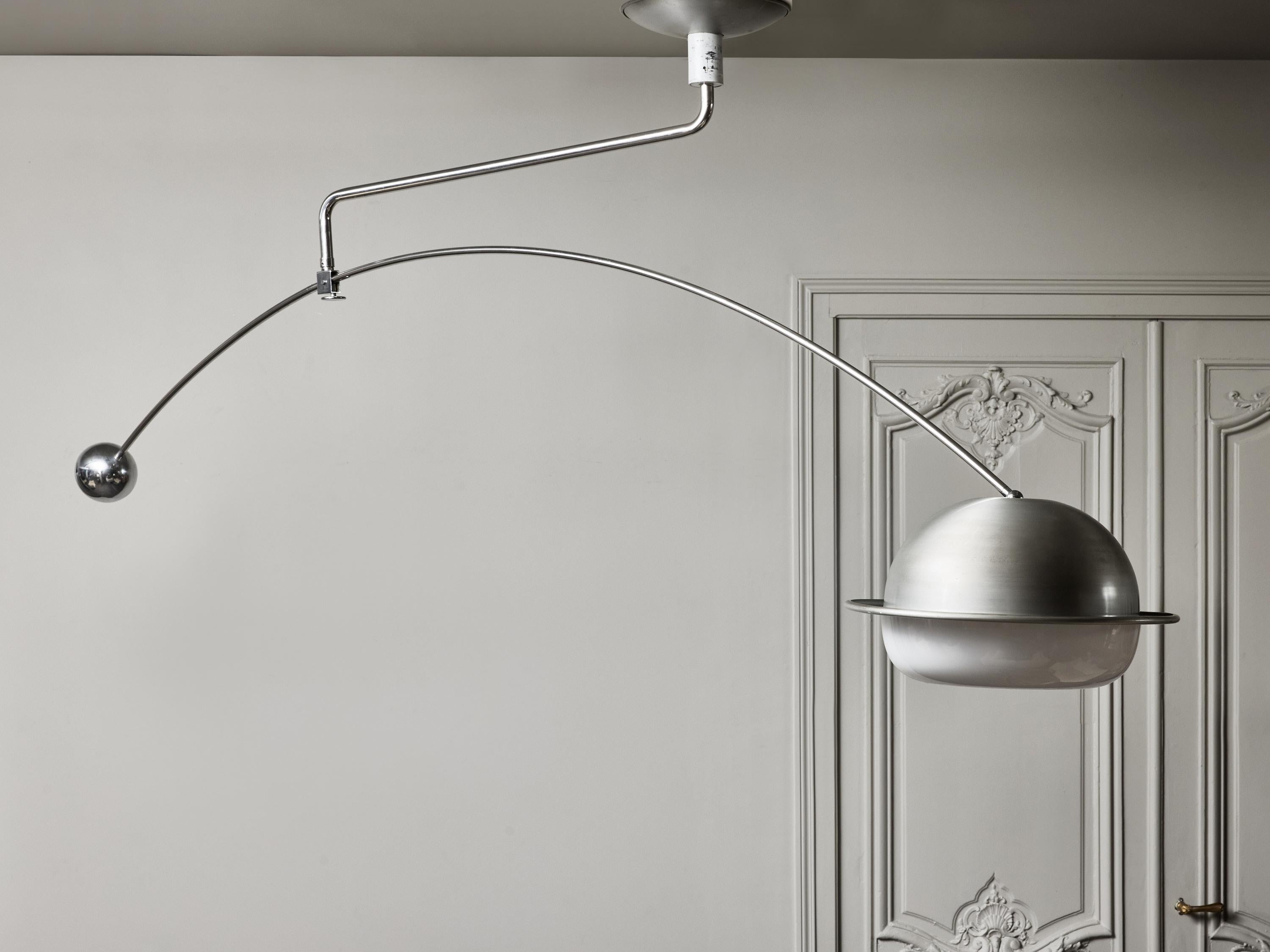 Large Adjustable Counterbalance Ceiling Lamp by Filvem Voghera In Good Condition For Sale In Saint-Ouen, IDF