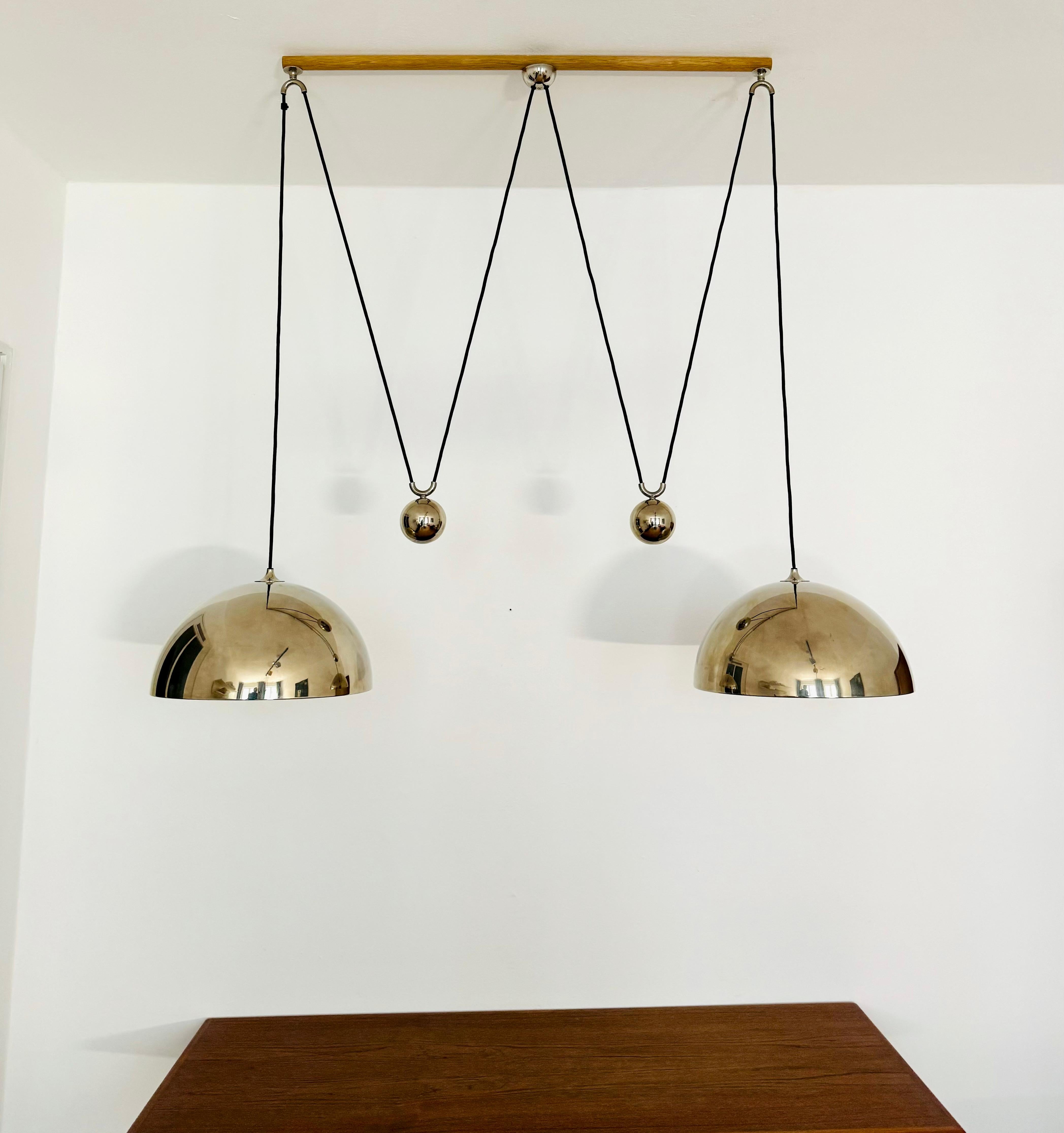Mid-Century moderno Lampada a sospensione grande regolabile doppia Posa40 nichelata di Florian Schulz in vendita