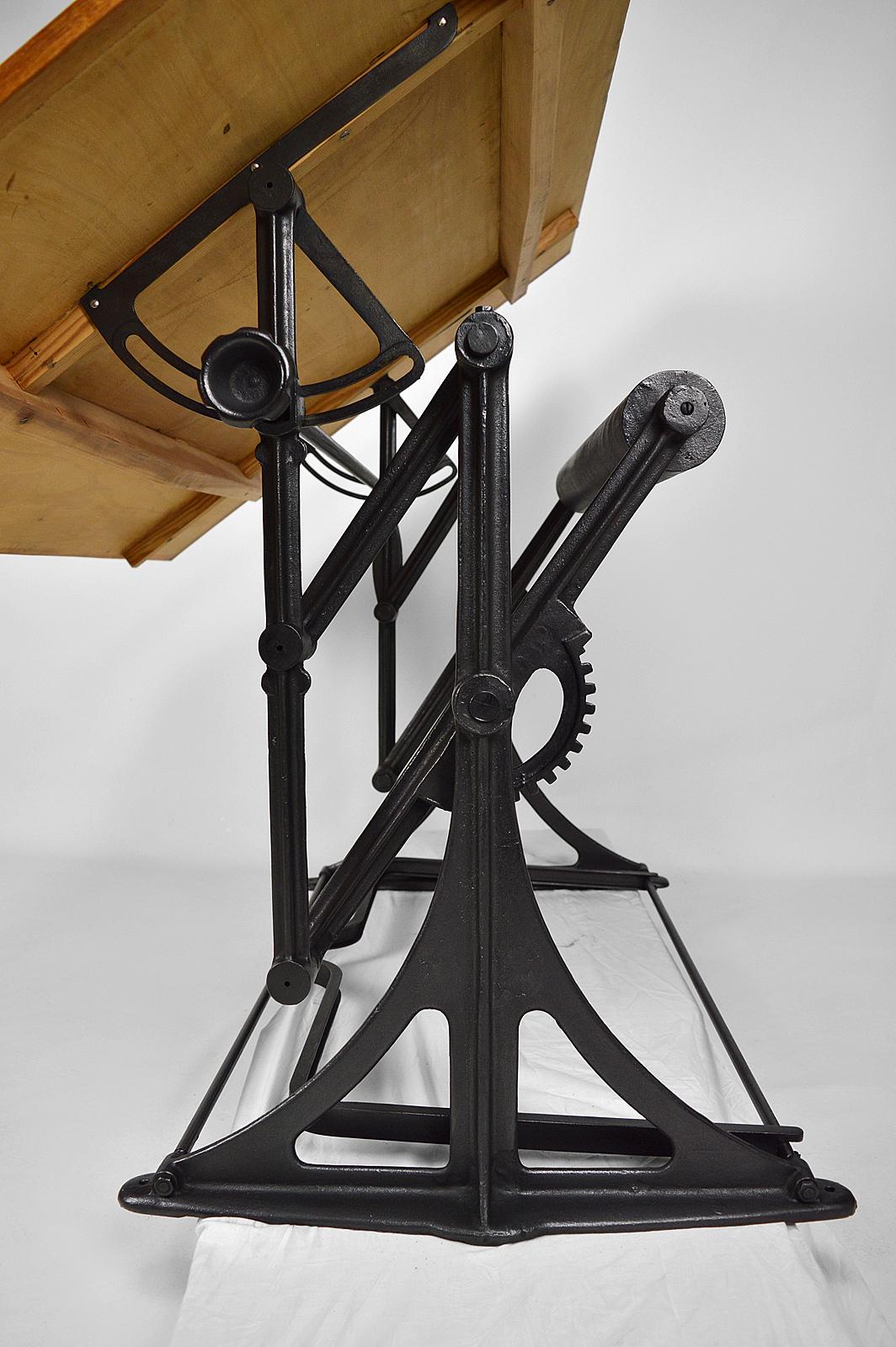 Large Adjustable Industrial Drafting / Architect Table, France, circa 1900 4
