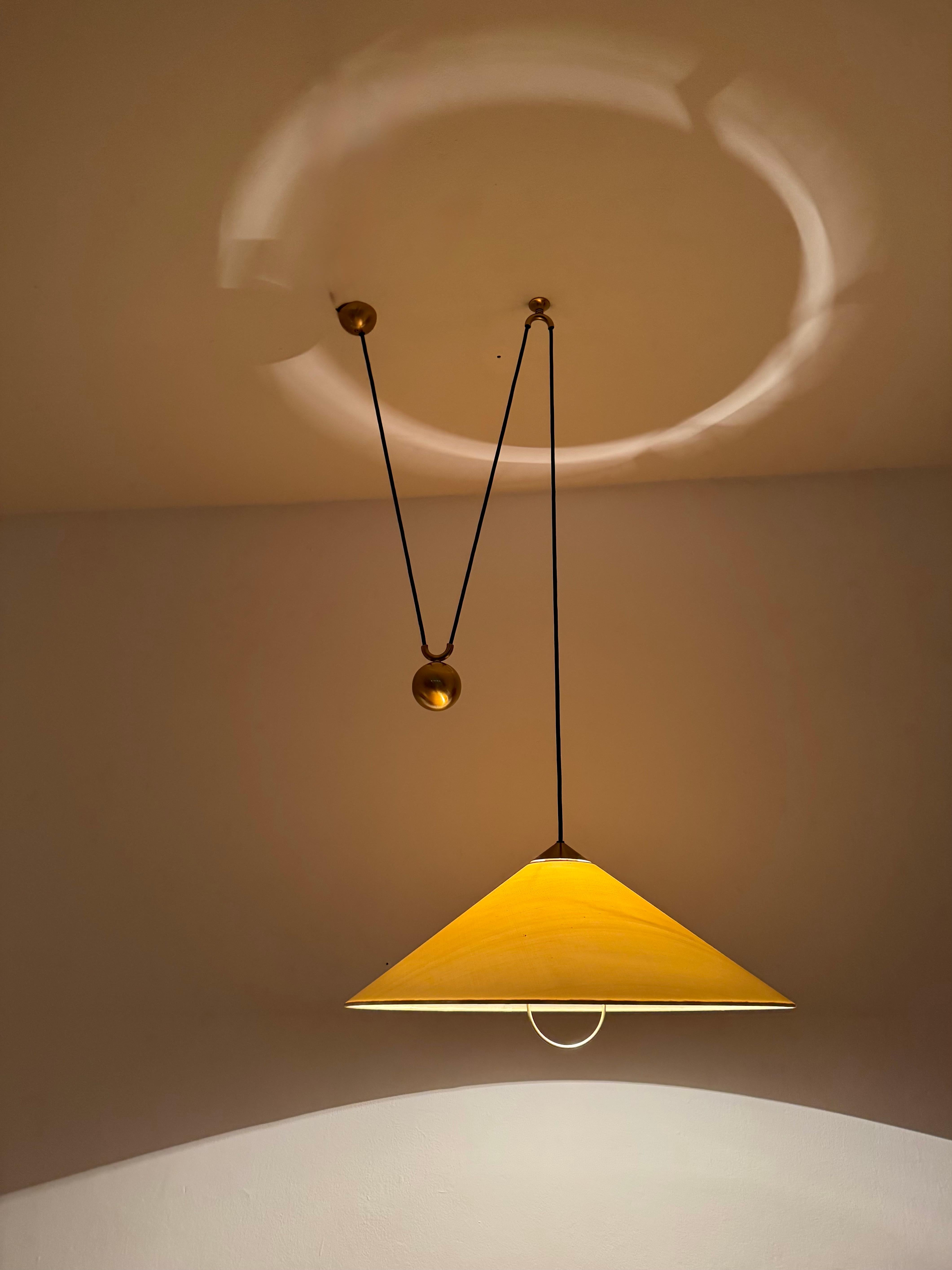 Large Adjustable Pendant Lamp with Counterweight by Florian Schulz For Sale 3